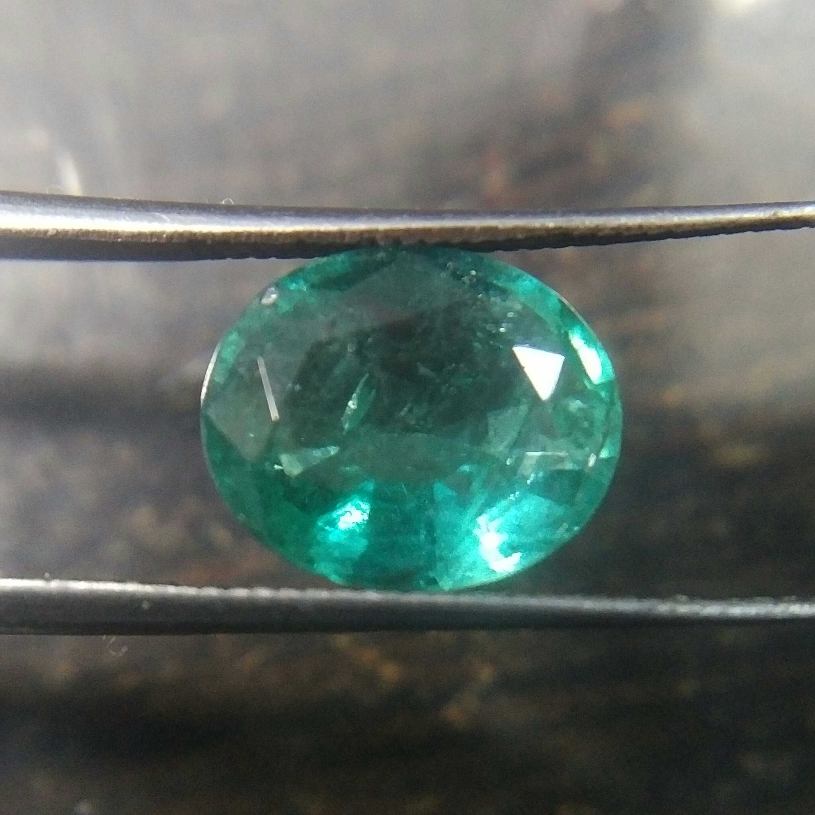 2.95ct certified bluish bright green oval Zambian emerald stone/