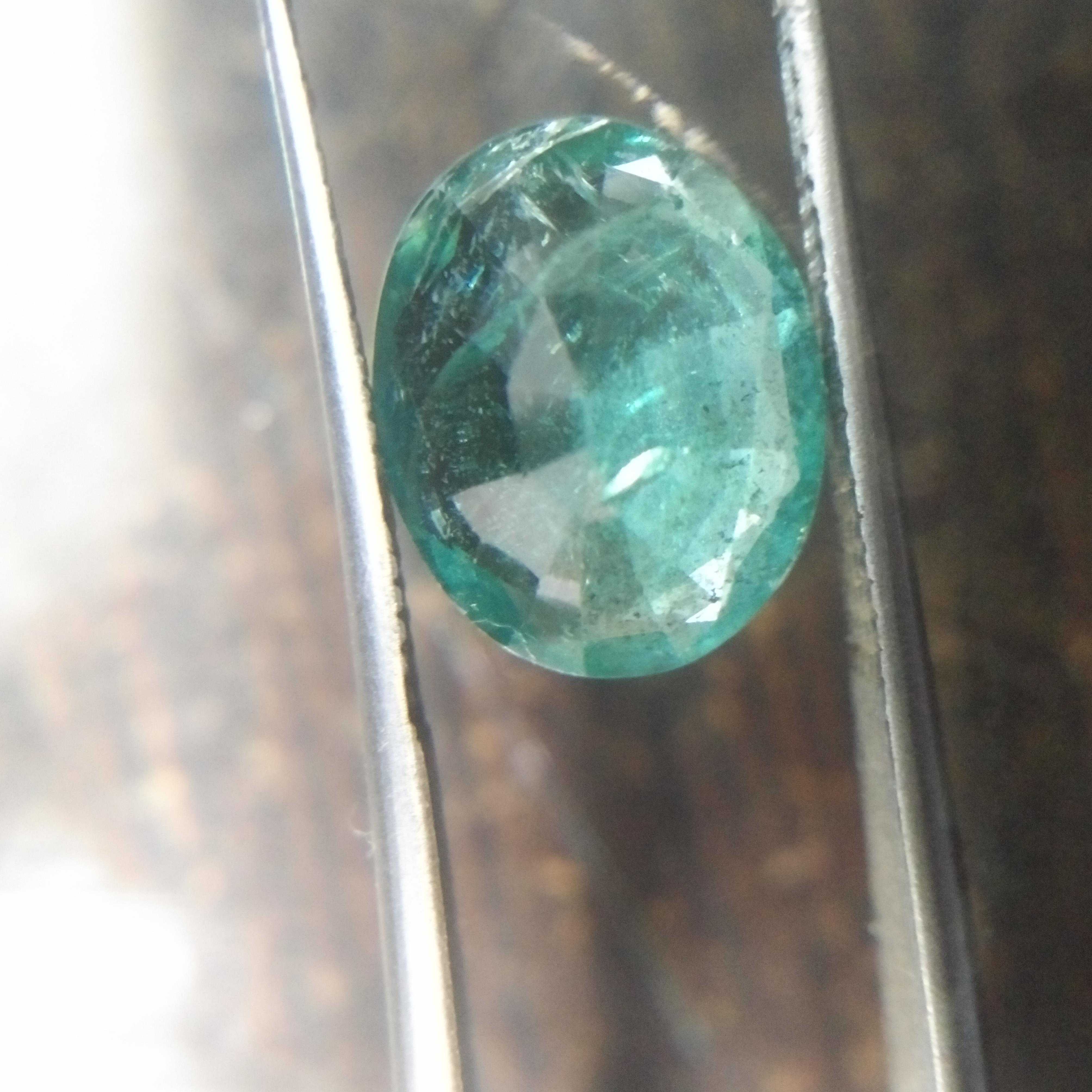 2.95ct certified bluish bright green oval Zambian emerald stone