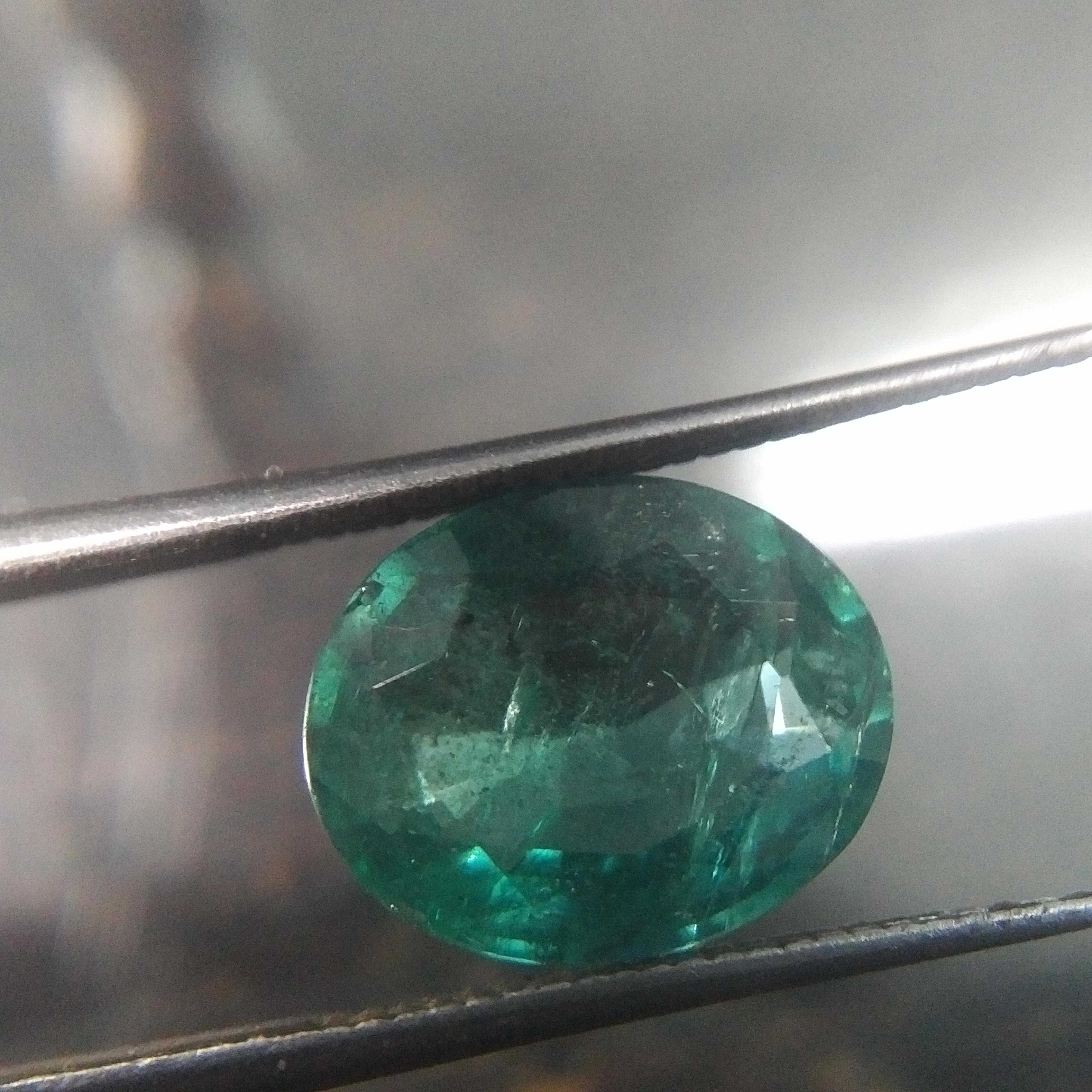 2.95ct certified bluish bright green oval Zambian emerald stone
