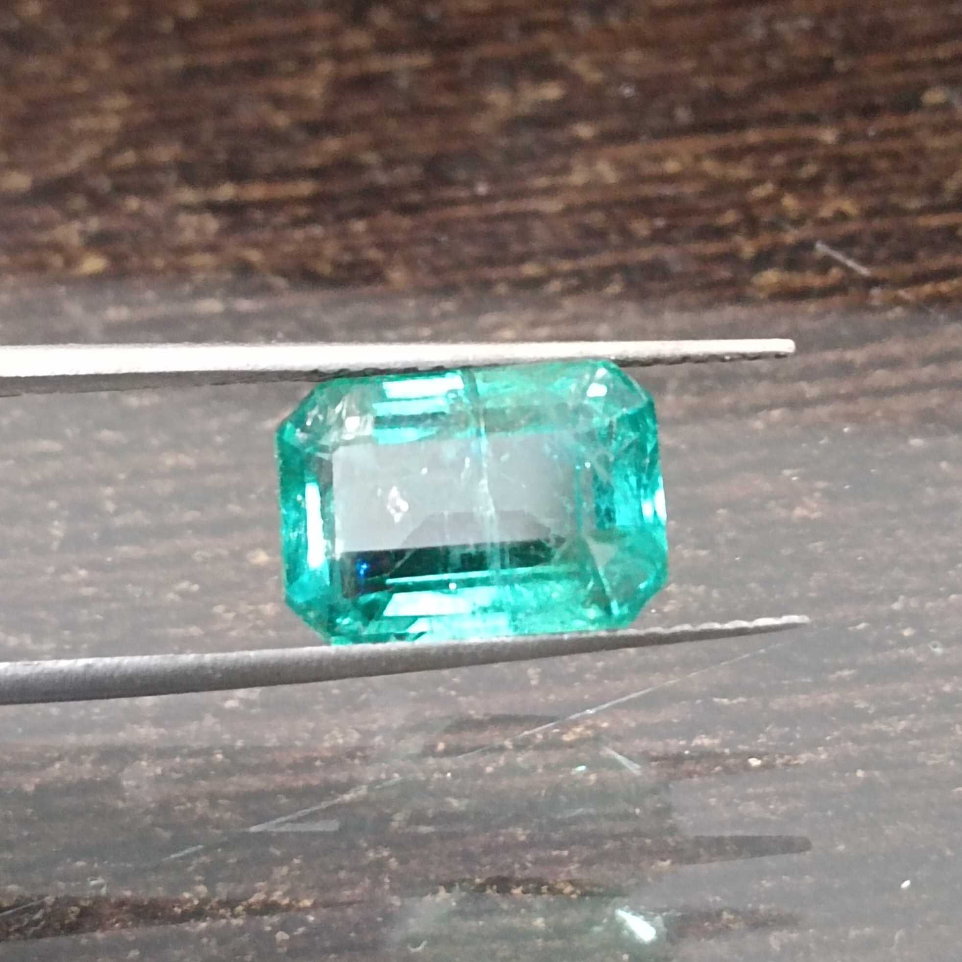 4.04ct GJEPC certified natural algae green emerald cut emerald stone