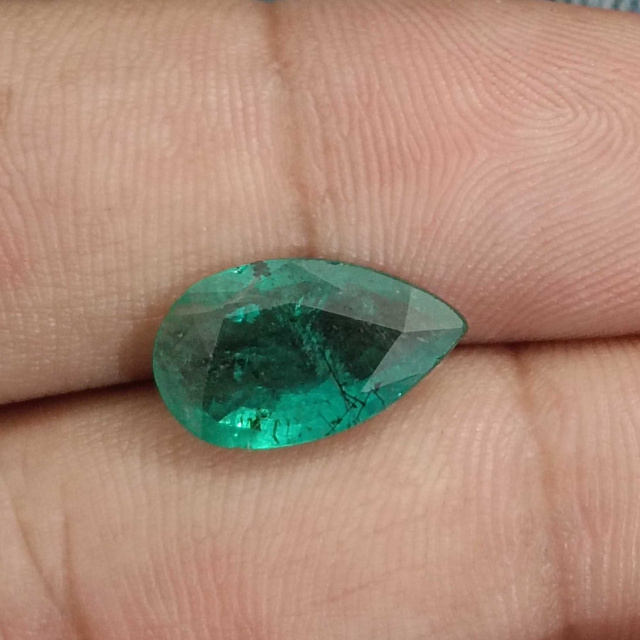 3.13ct GSI certified natural deep green pear cut emerald gemstone certified 