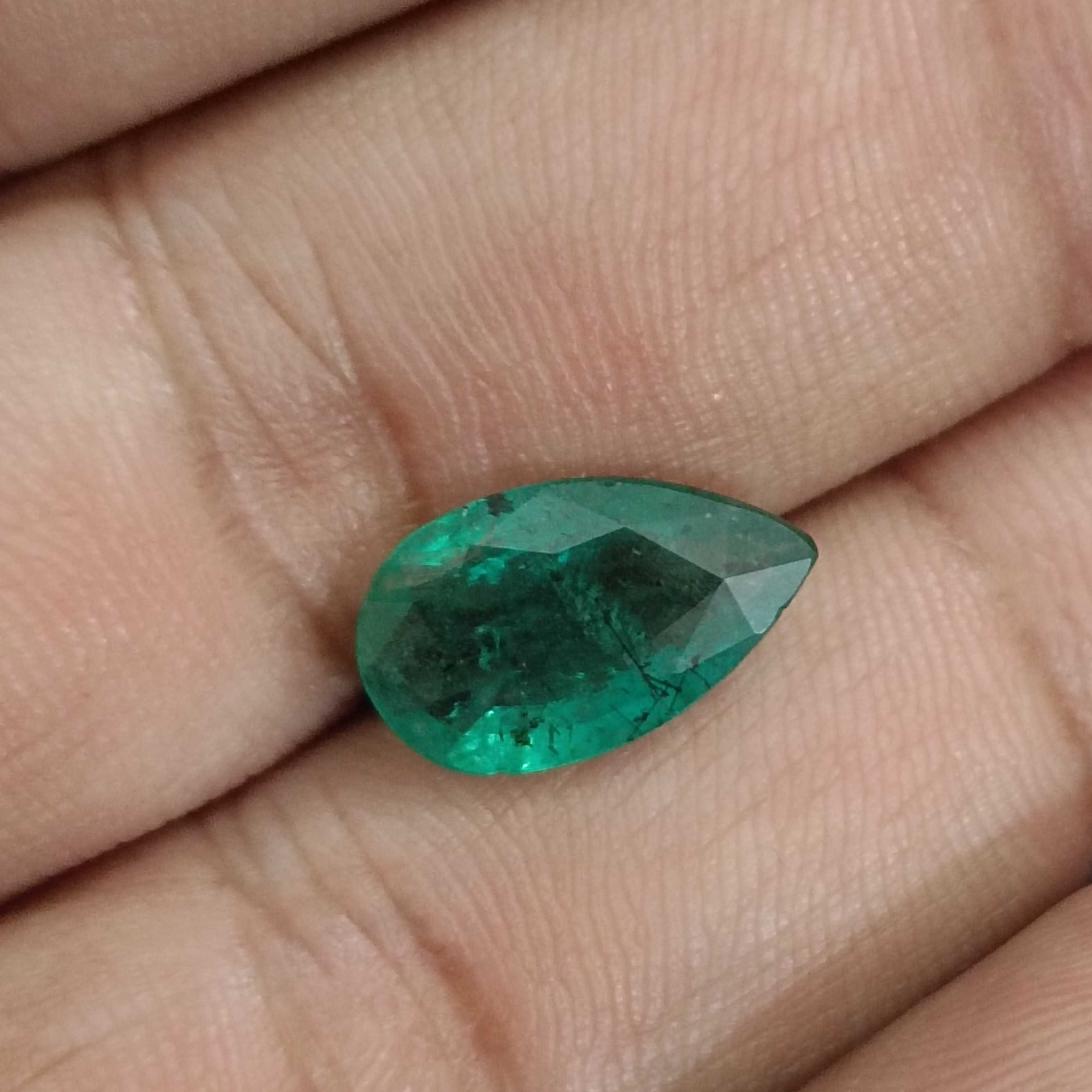 3.13ct GSI certified natural deep green pear cut emerald gemstone certified 