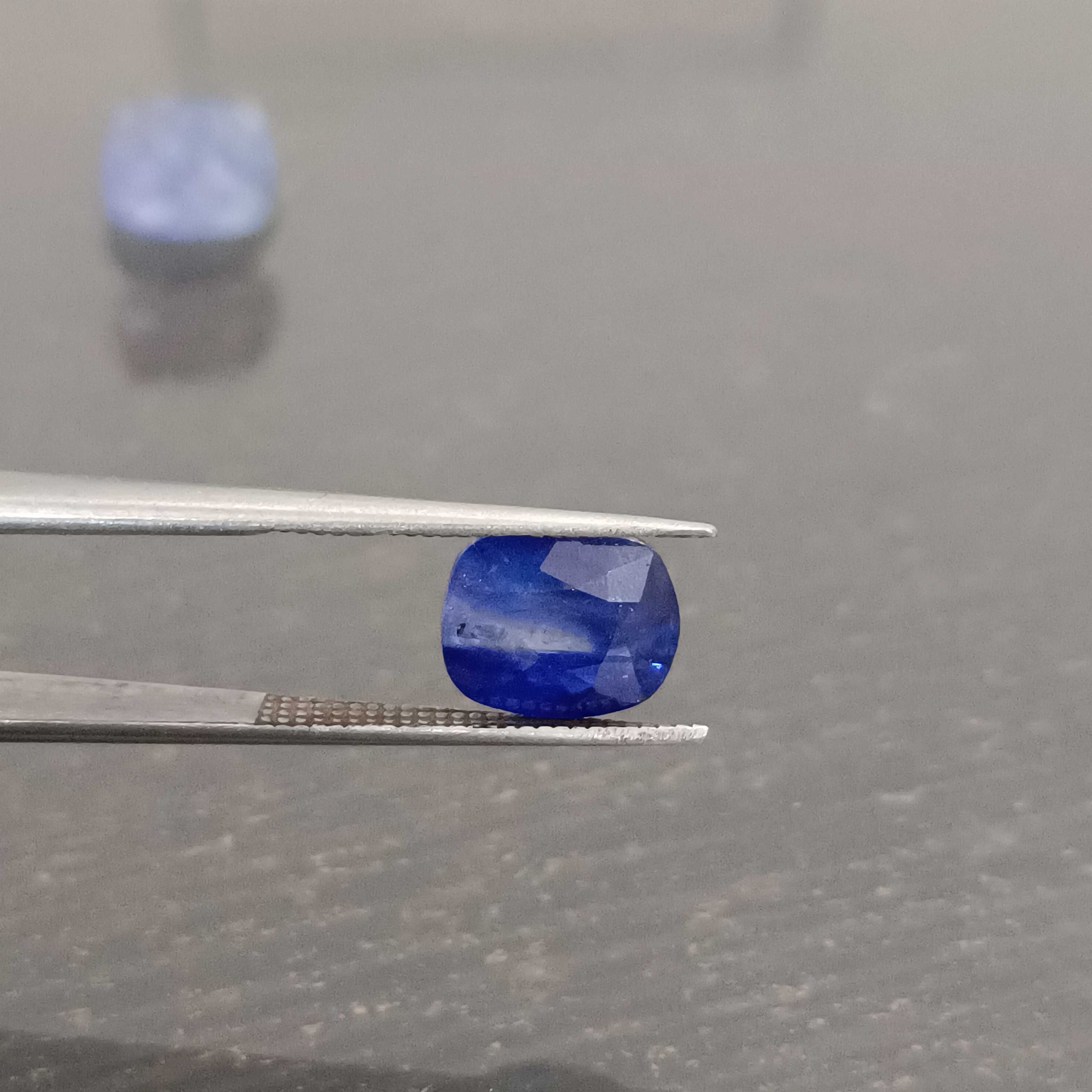 2.68ct IGI certified royal blue cushion cut sapphire  gemstone 