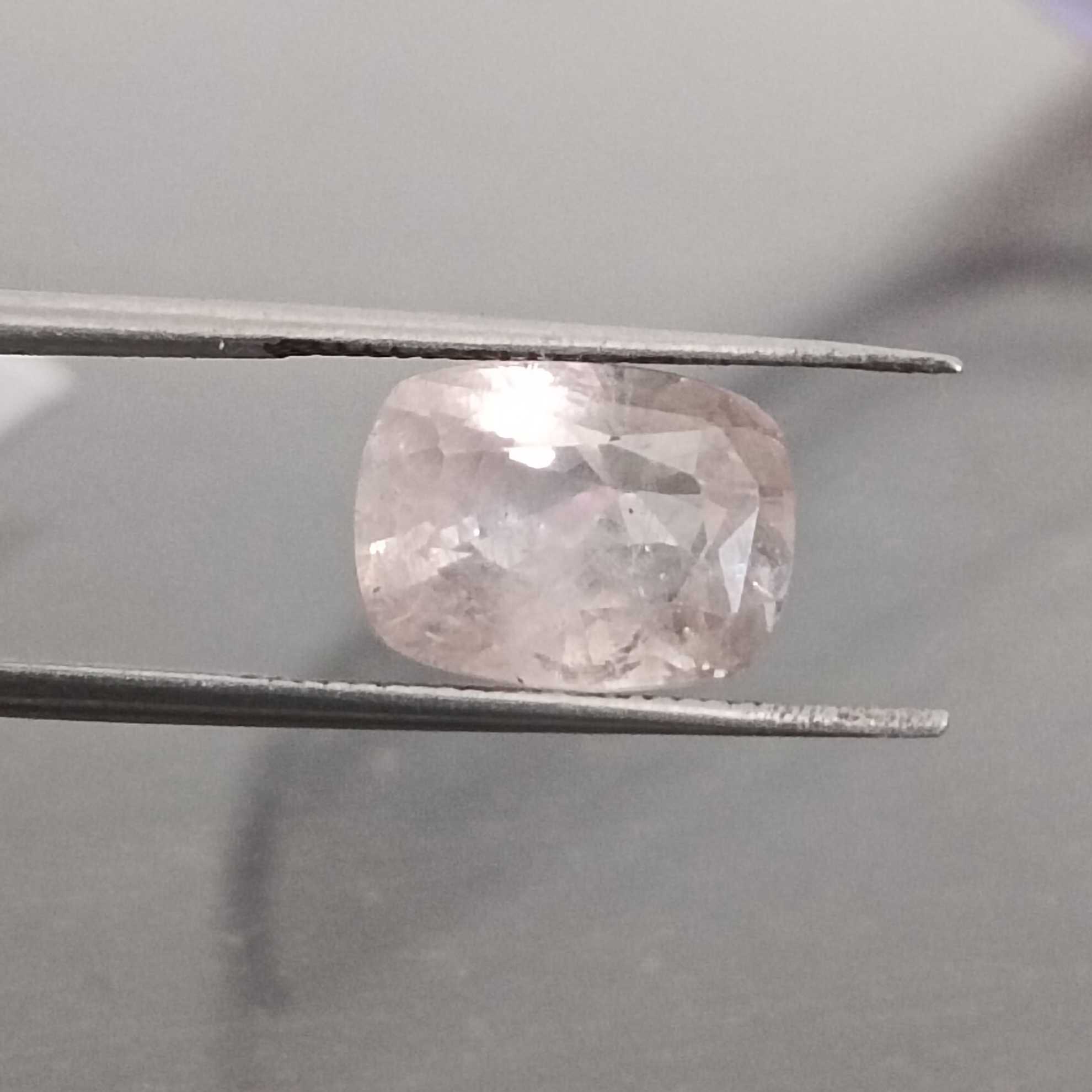 4.87ct light orangish pink unheated cushion shape sapphire certified /