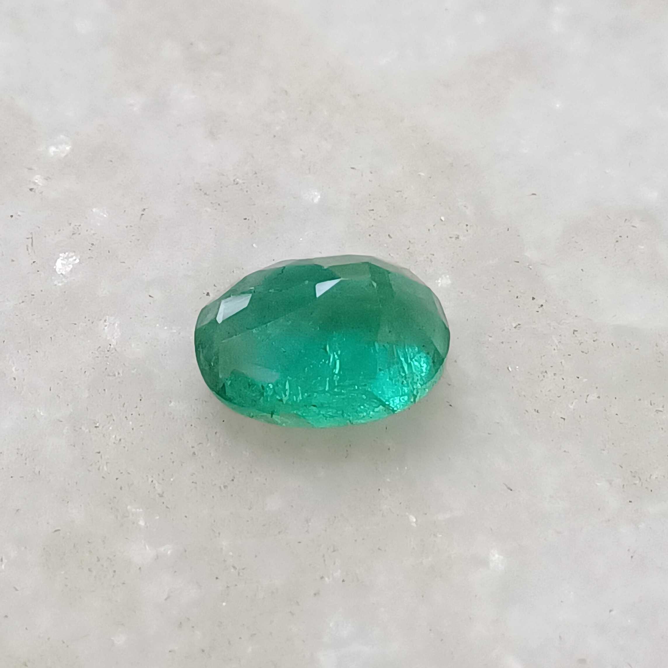 2.57 GSI certified medium deep green oval cut emerald gemstone 