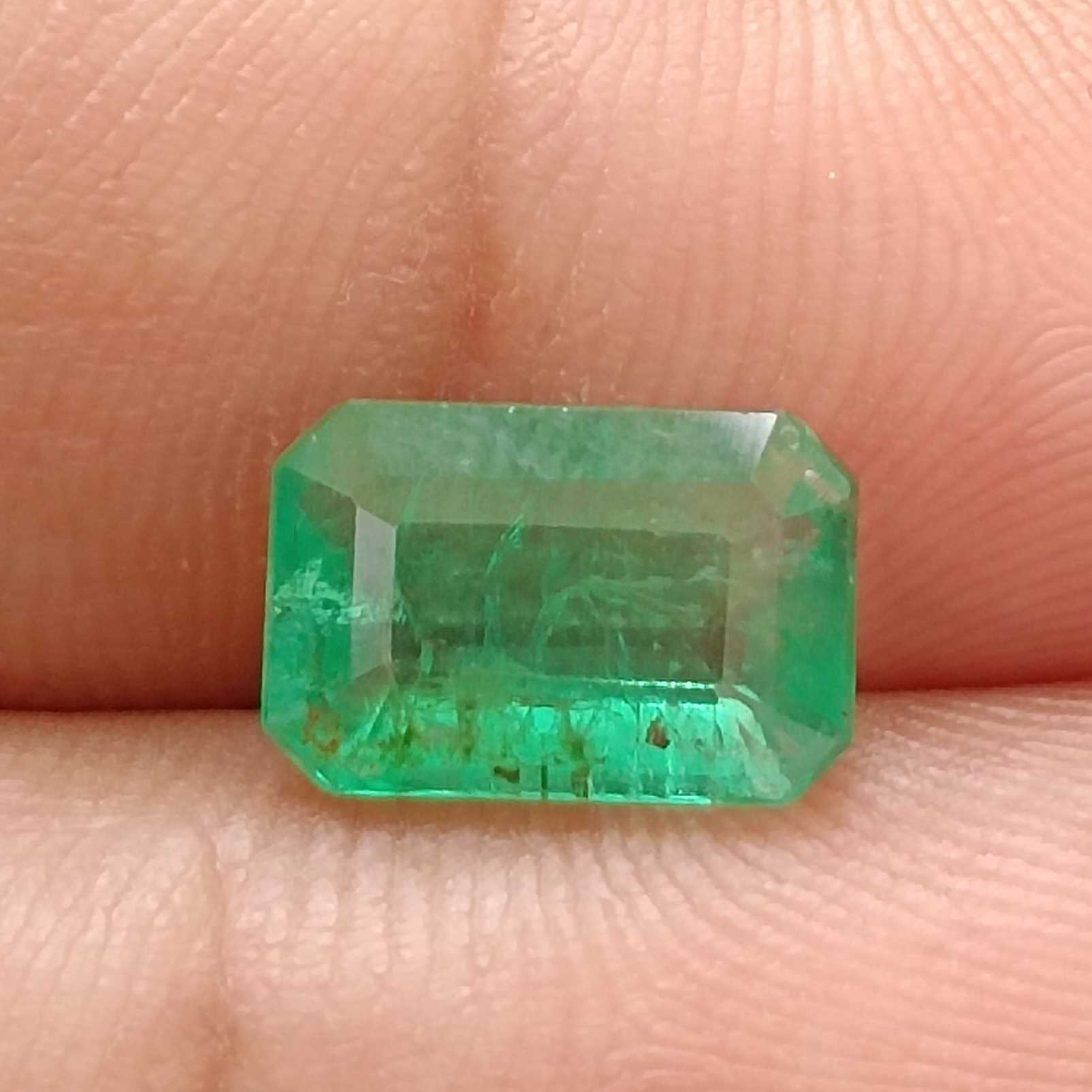 2.44ct GSI (USS) bright medium light green octagon Panjshir emerald gem /