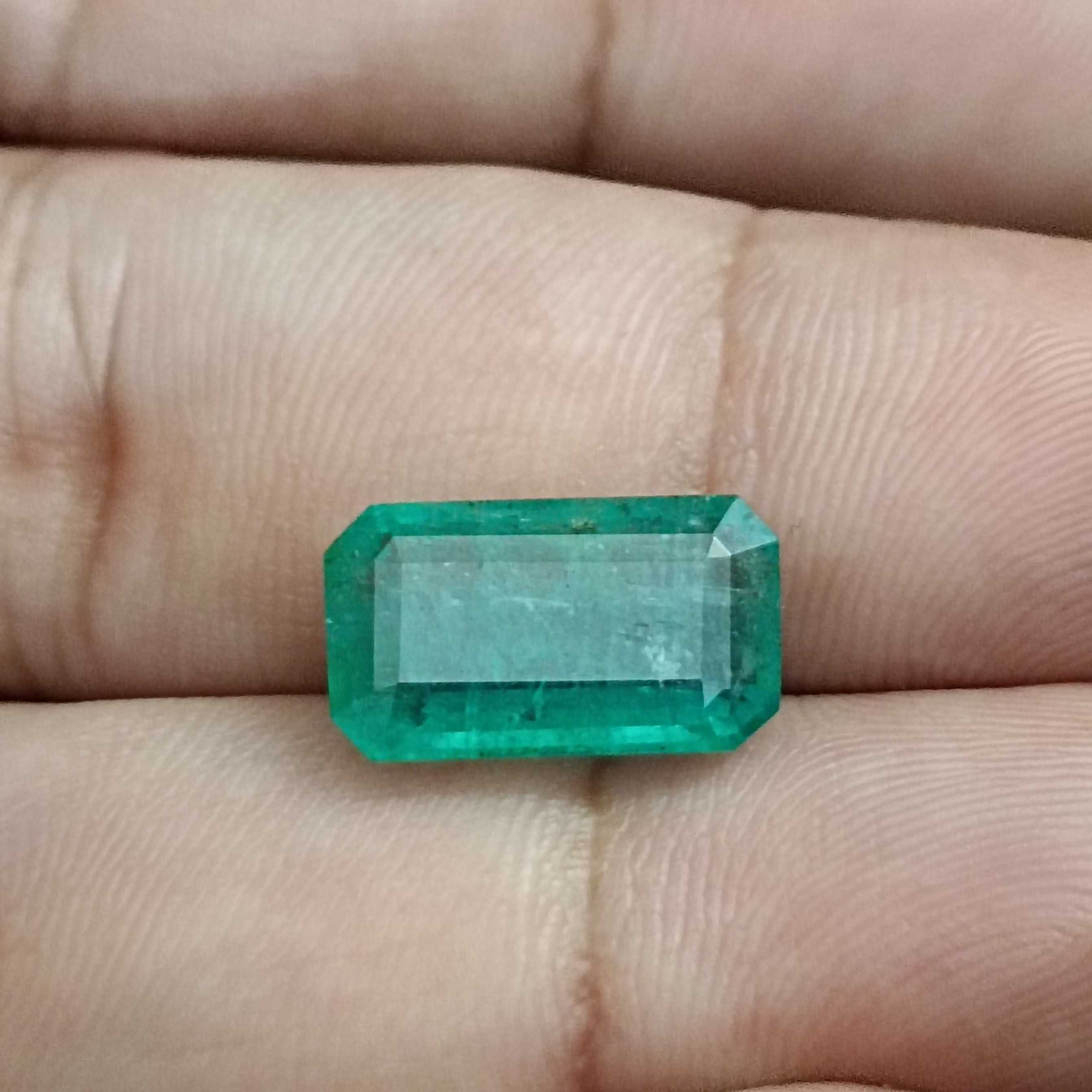 5.80 carat transparent bluish green Zambian emerald gem 