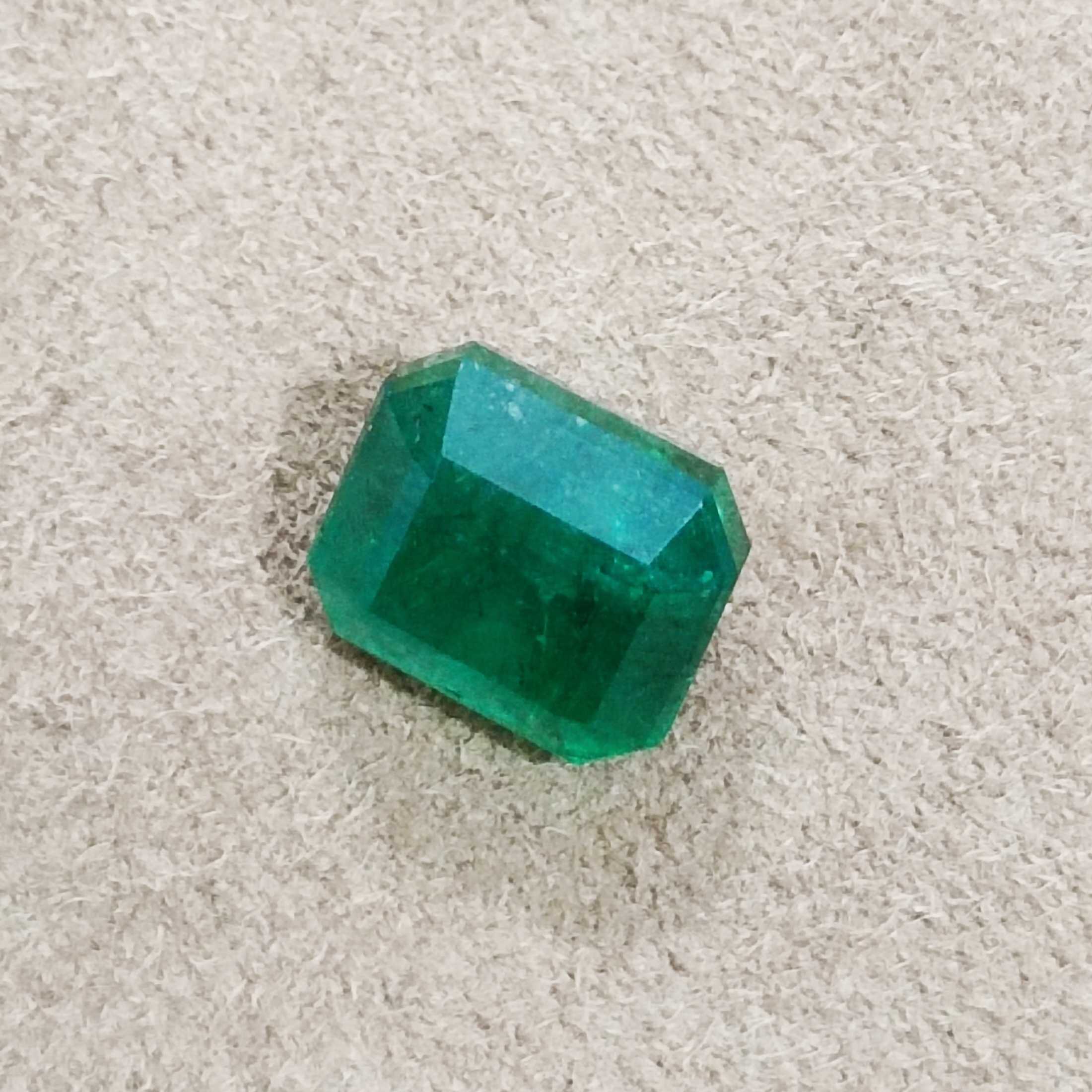 3.87ct GSI certified velvet spring green loose octagon emerald stone 8*9