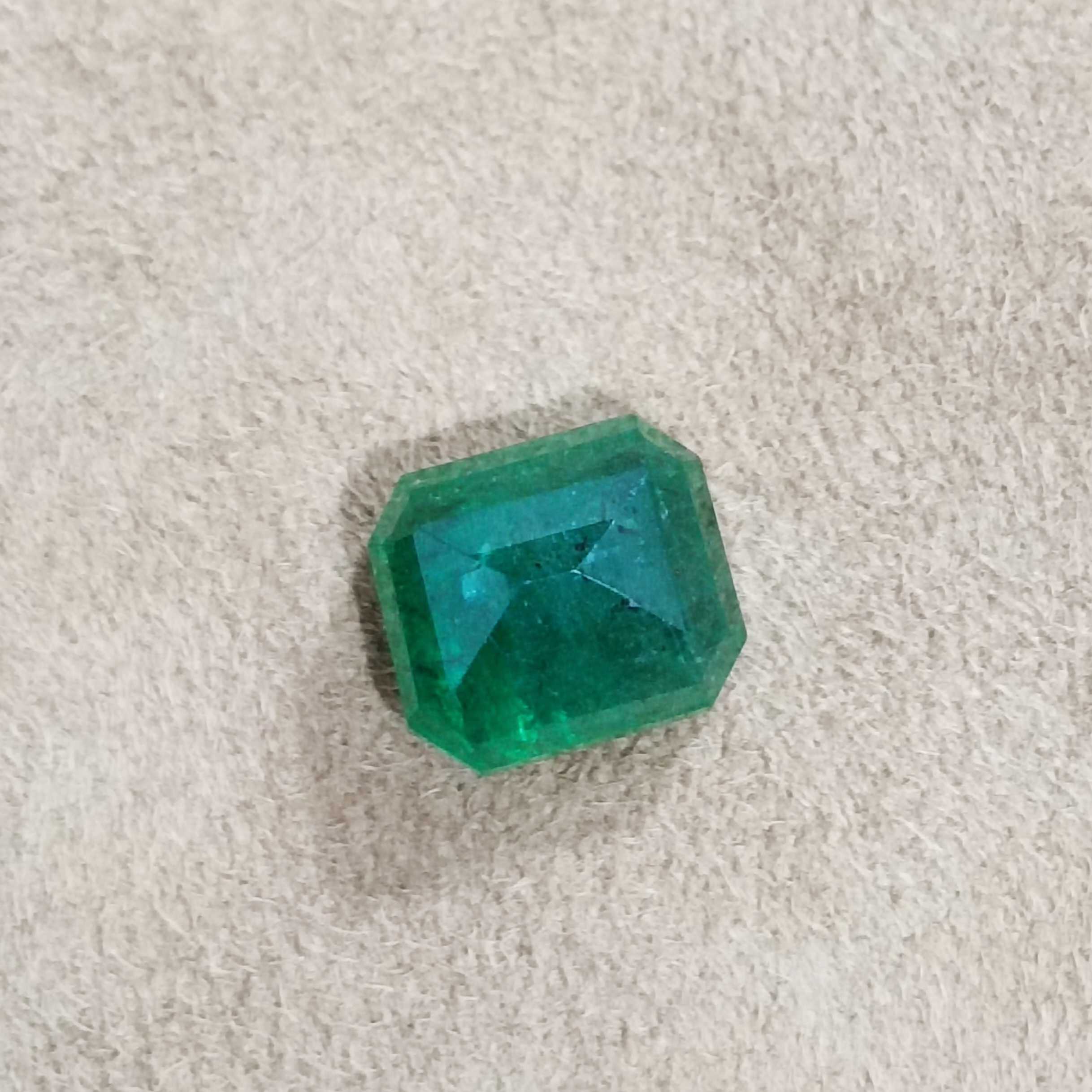 3.87ct GSI certified velvet spring green loose octagon emerald stone 8*9
