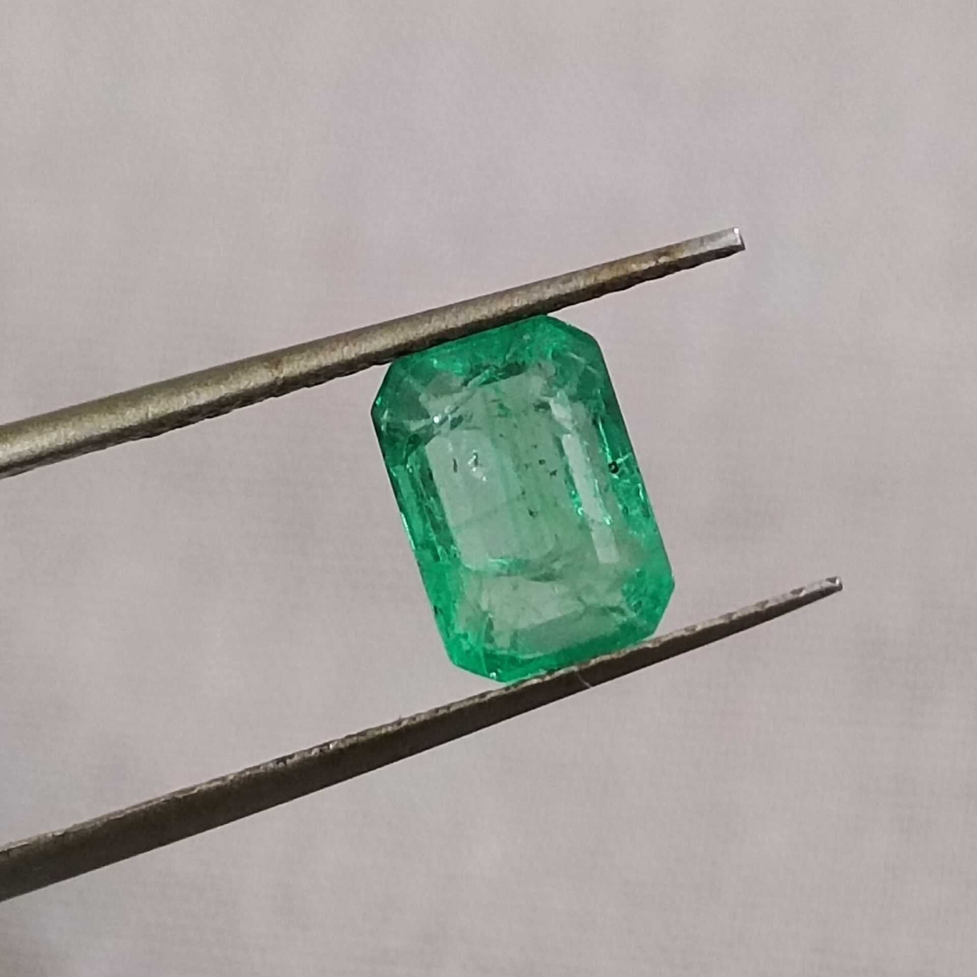 1.38ct GSI certified bright swat green octa cut loose emerald gemstone 
