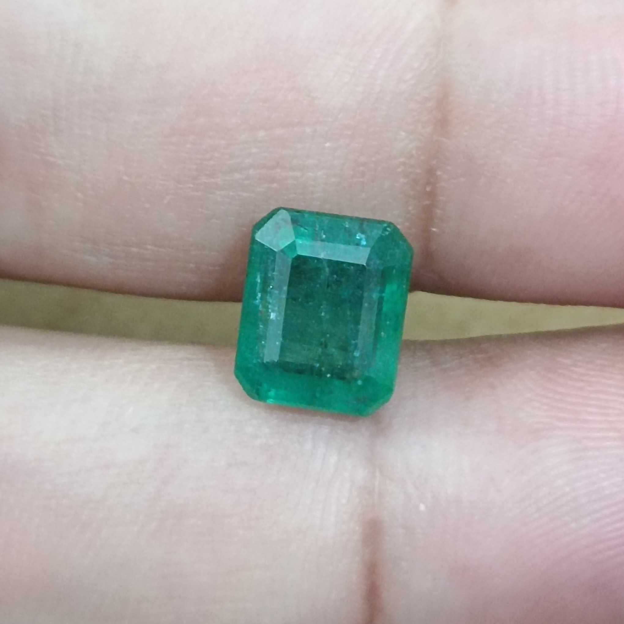 3.21ct GSI (USA) deep green Zambian octagon shape natural emerald gem