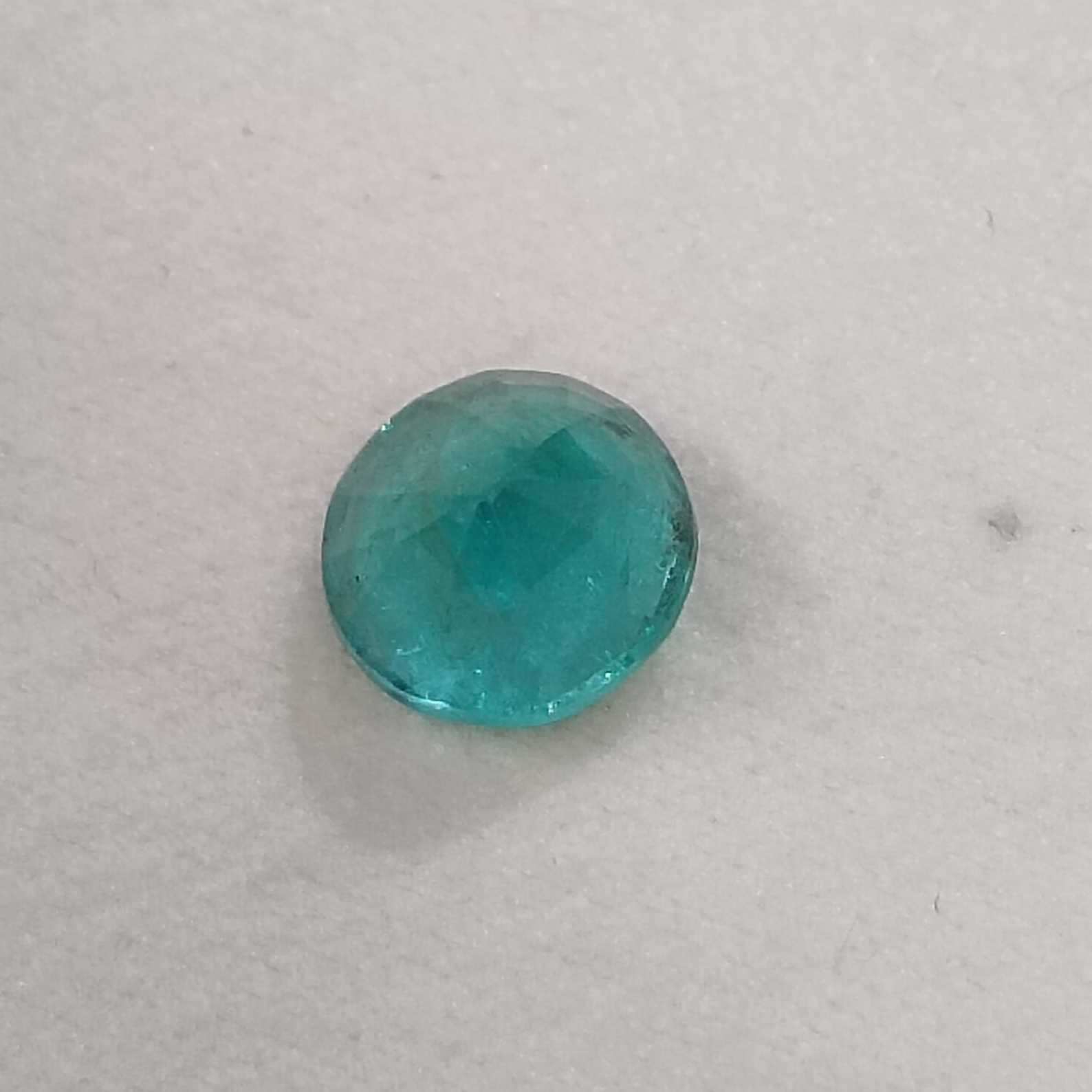 2.37ct GSI certified medium Colombian green round cut emerald 