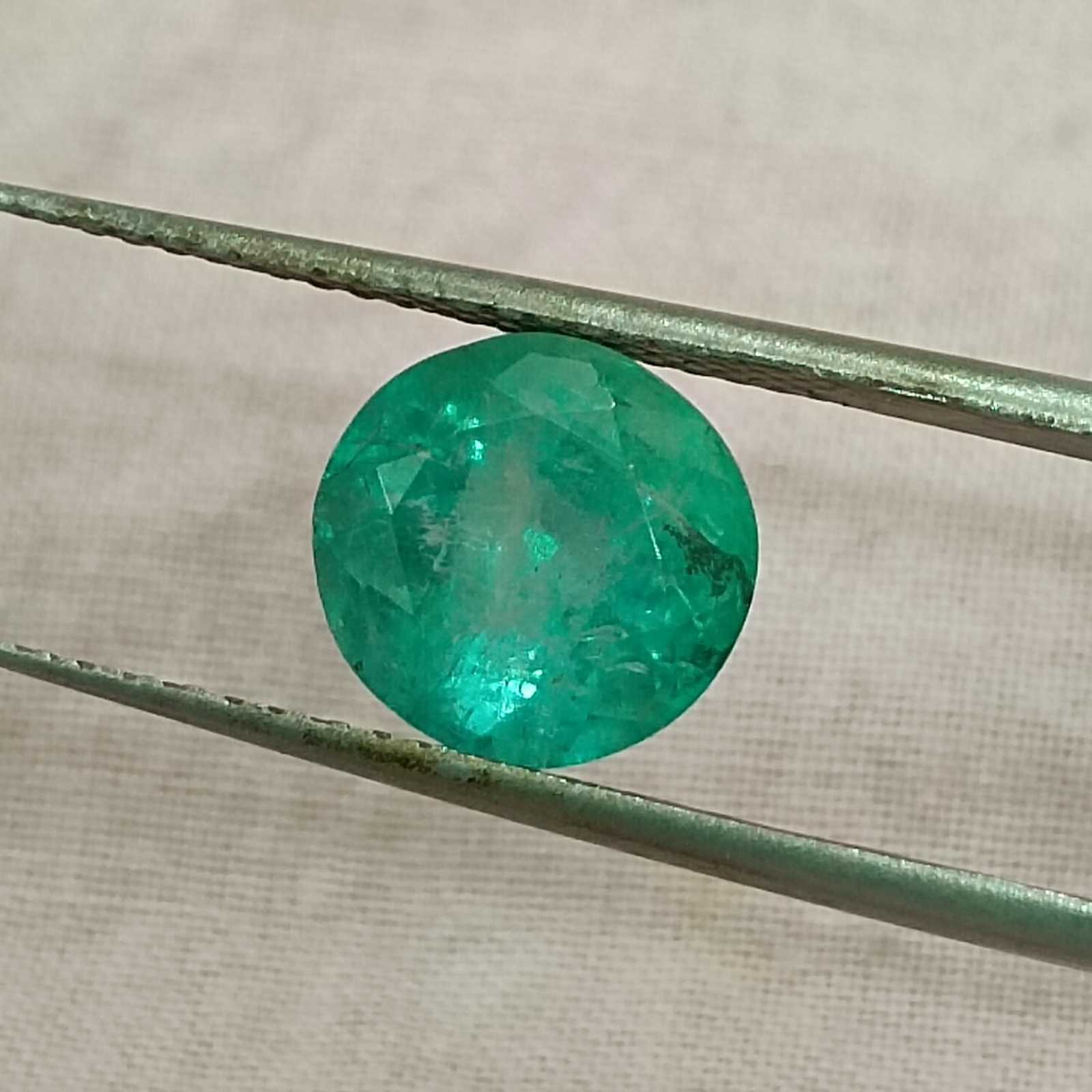 2.37ct GSI certified medium Colombian green round cut emerald /