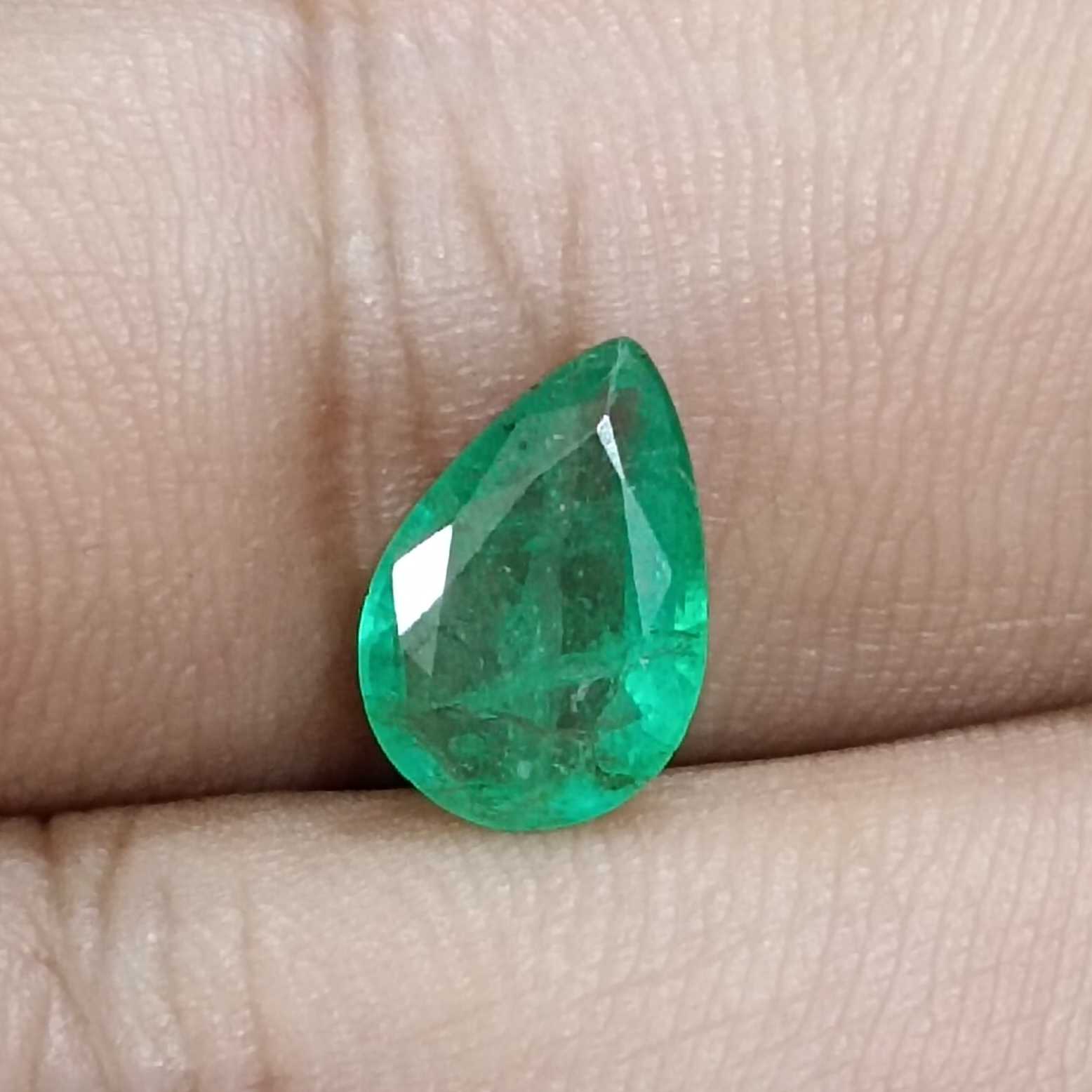 2.01ct golden green pear shape emerald gem/
