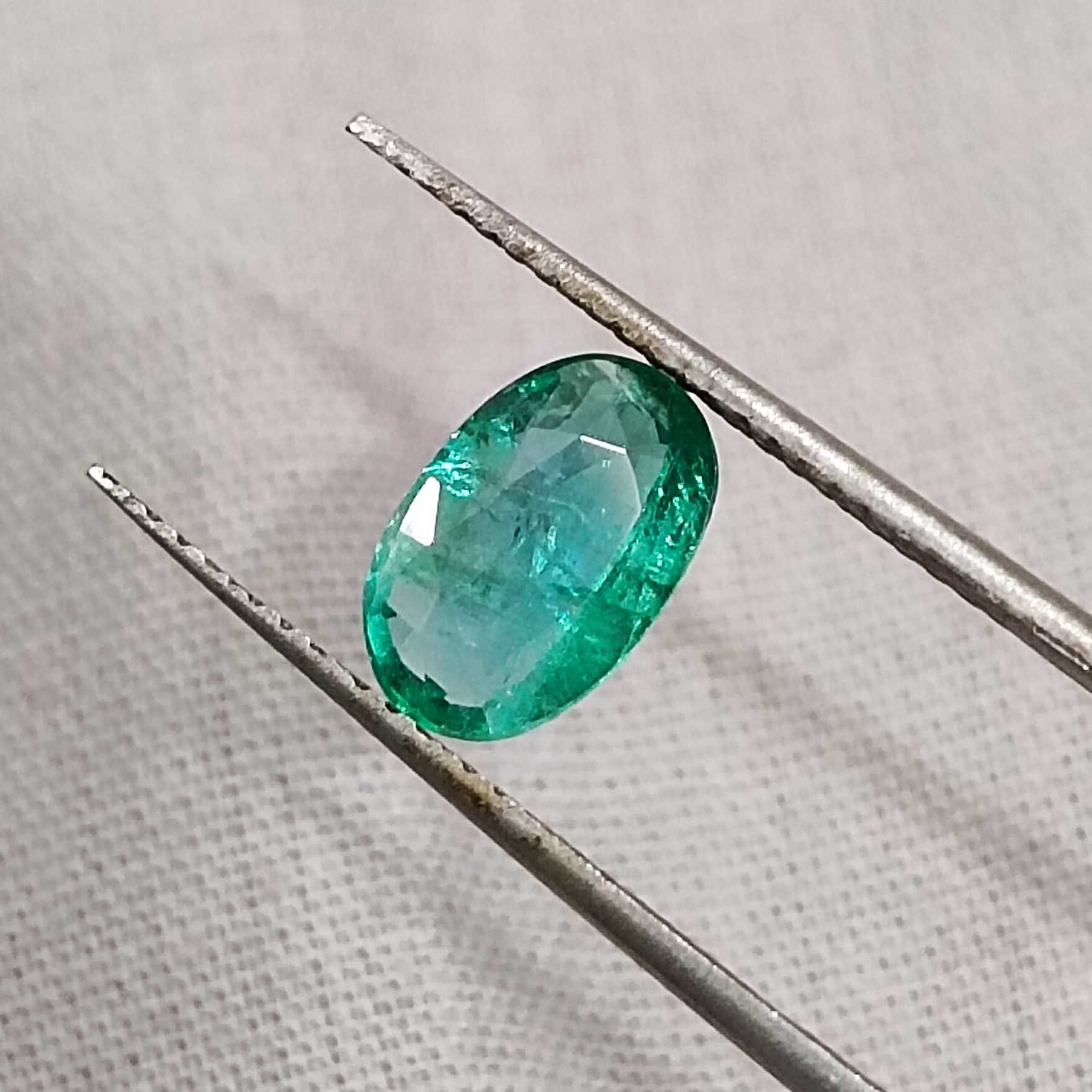 1.15ct GSI certified deep glass green oval cut Zambian emerald /