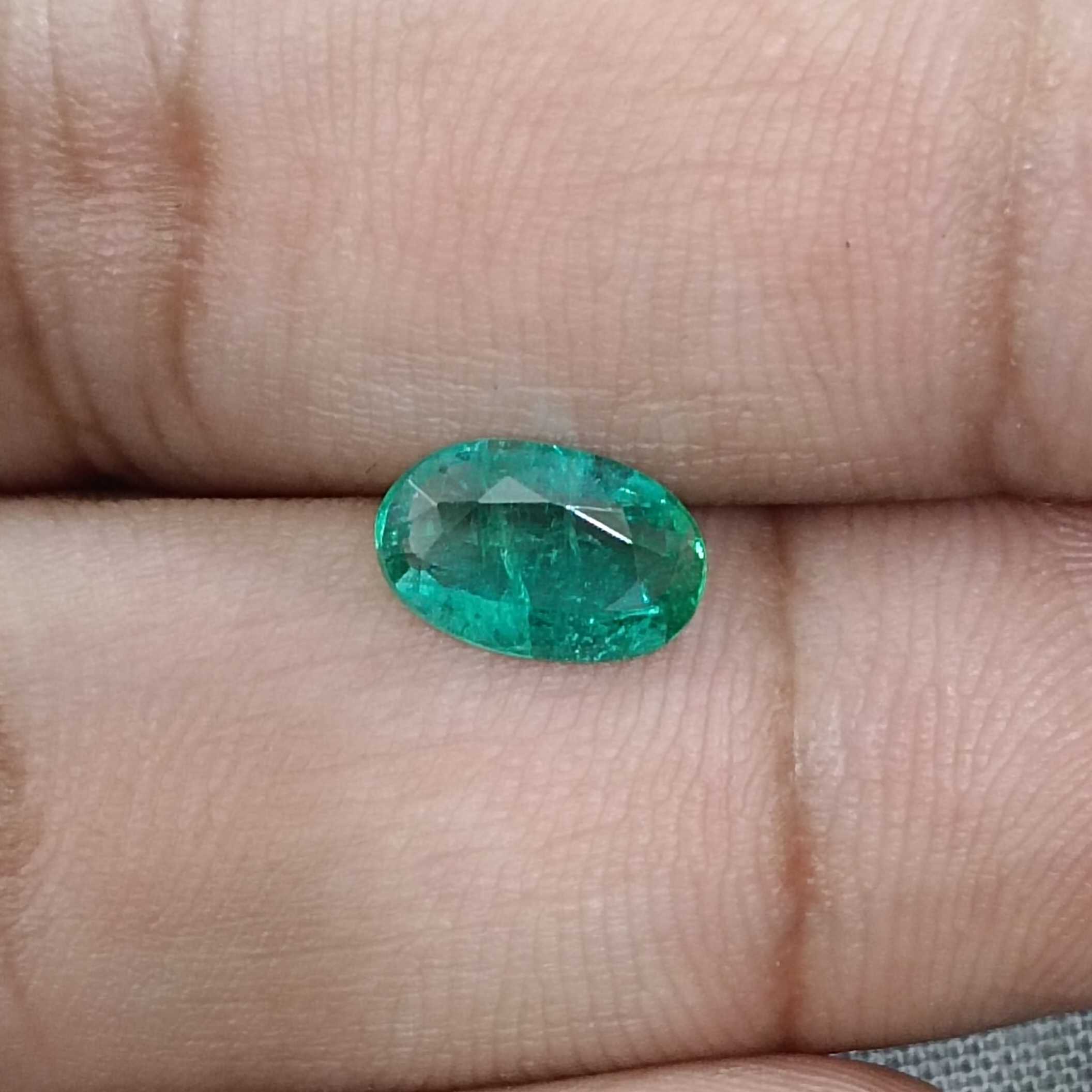 1.15ct GSI certified deep glass green oval cut Zambian emerald 