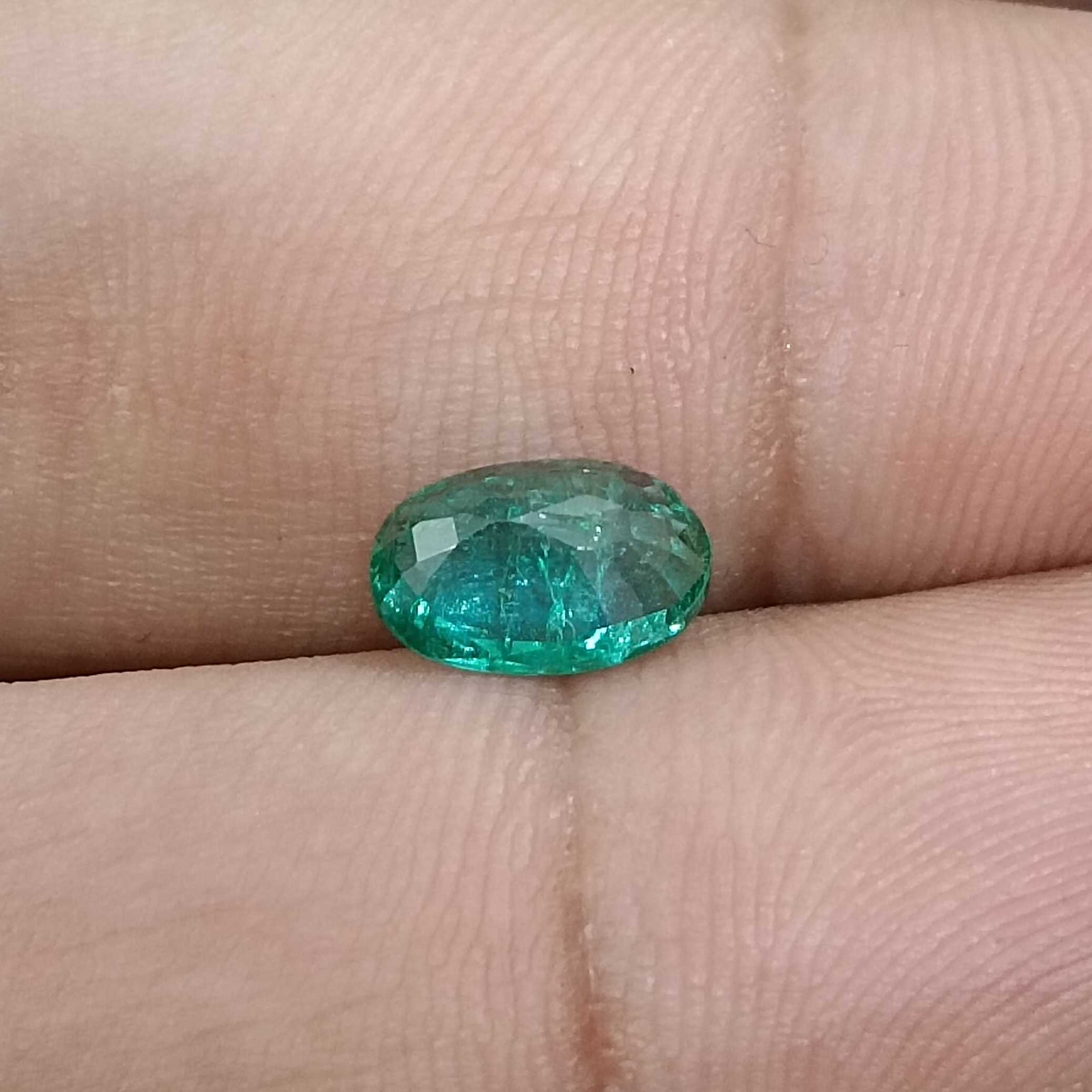 1.15ct GSI certified deep glass green oval cut Zambian emerald 