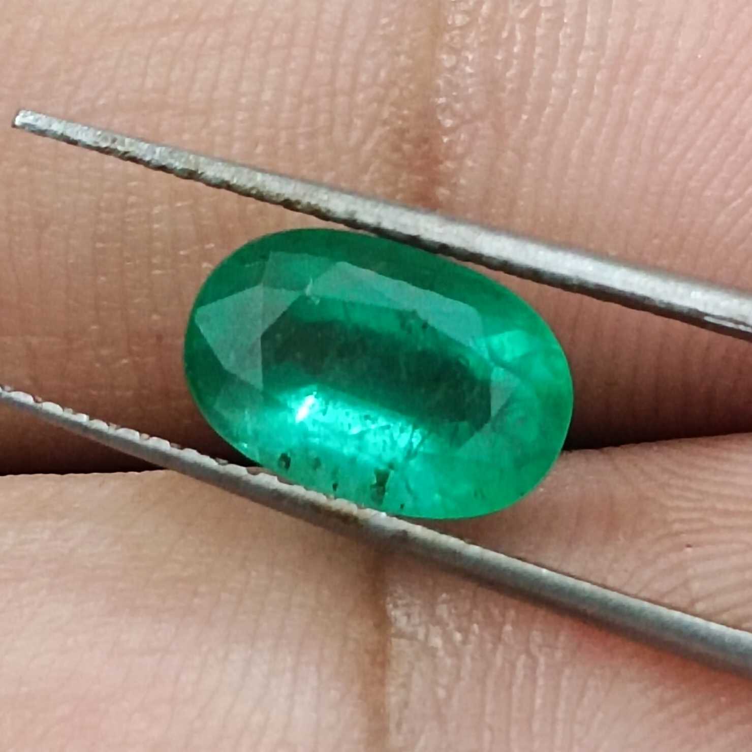 2.16ct GSI certified misty golden green oval cut Colombian emerald gem/