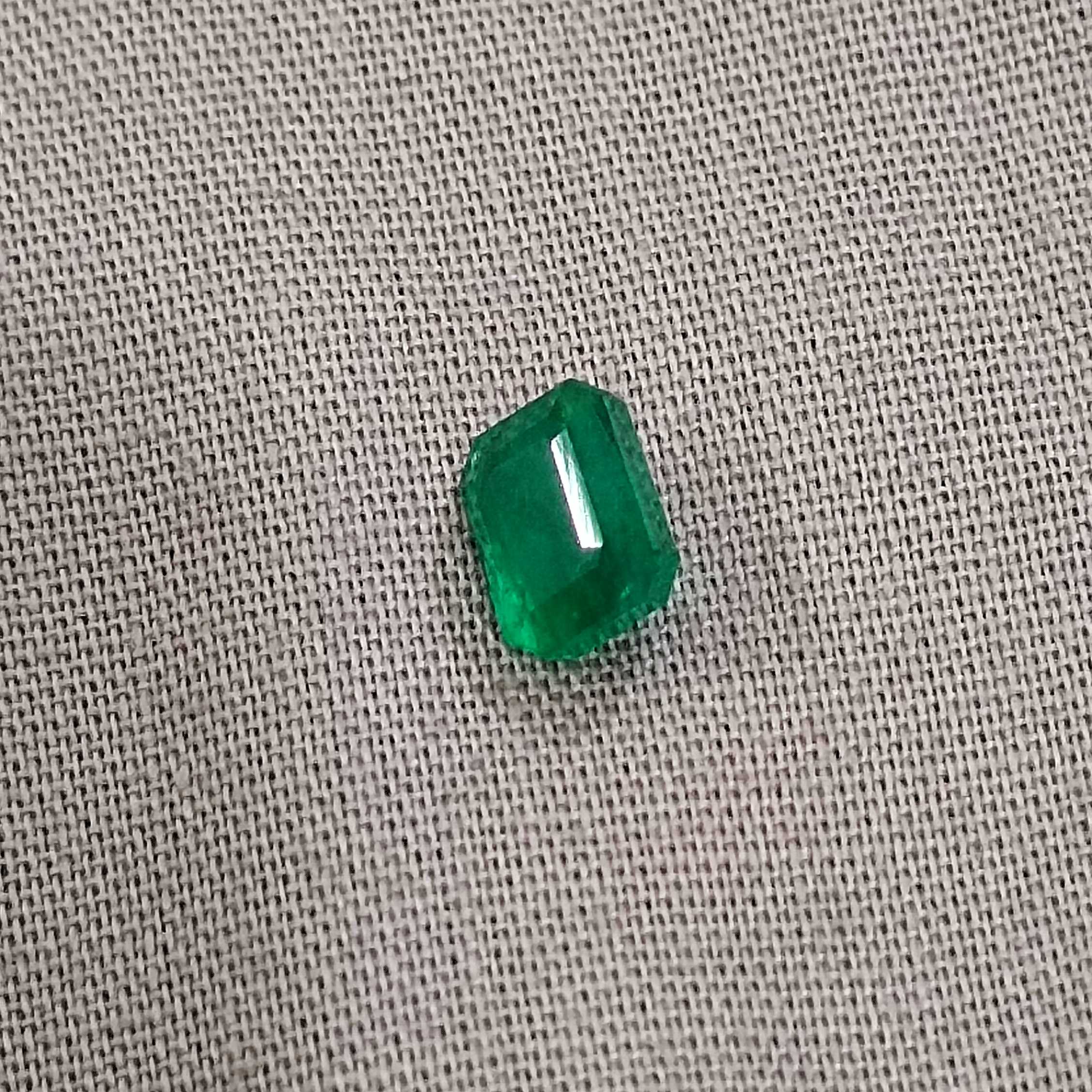 1.37ct certified deep pure velvet green octagon cut loose Zambian emerald 