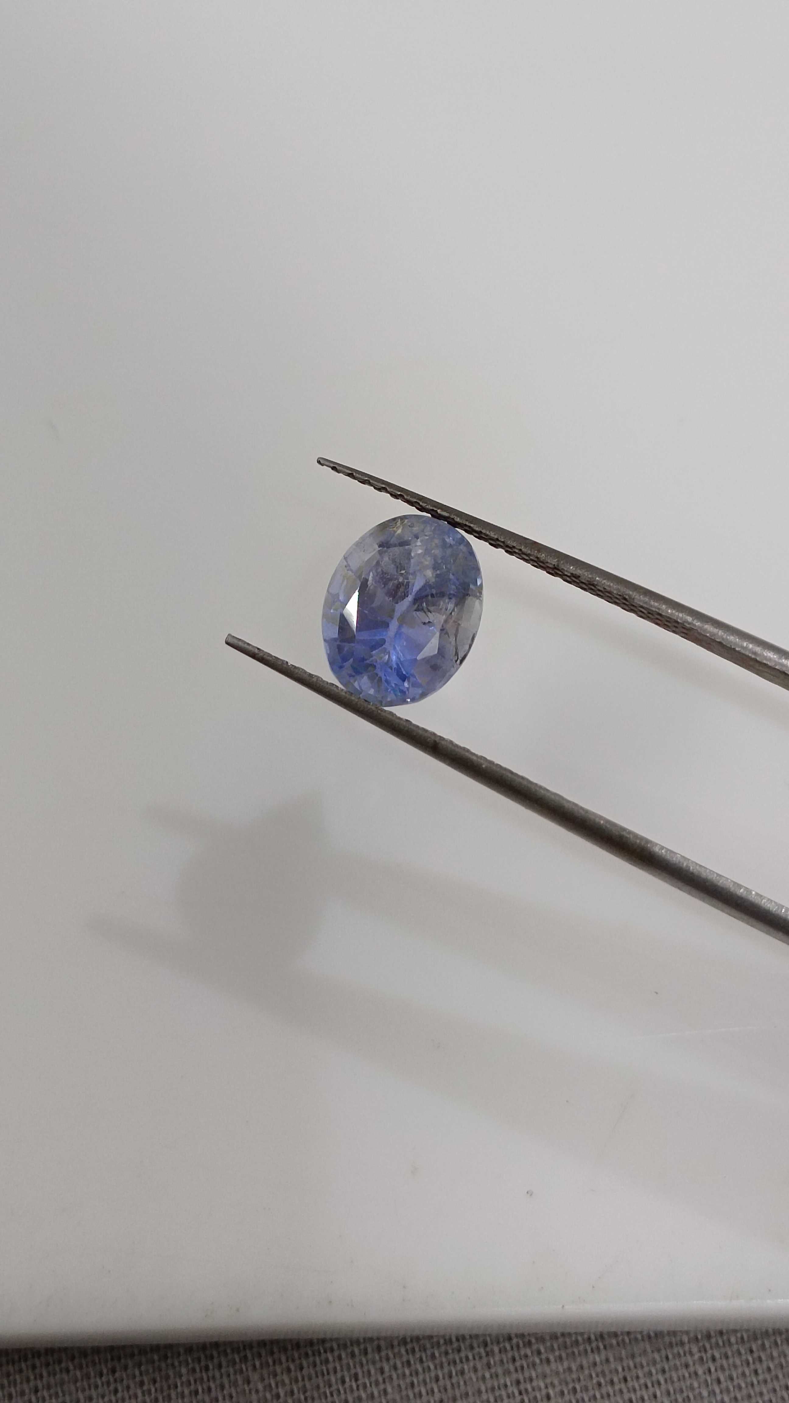 2.83ct certified Ceylon unheated clean bright blue sapphire gemstone oval shape