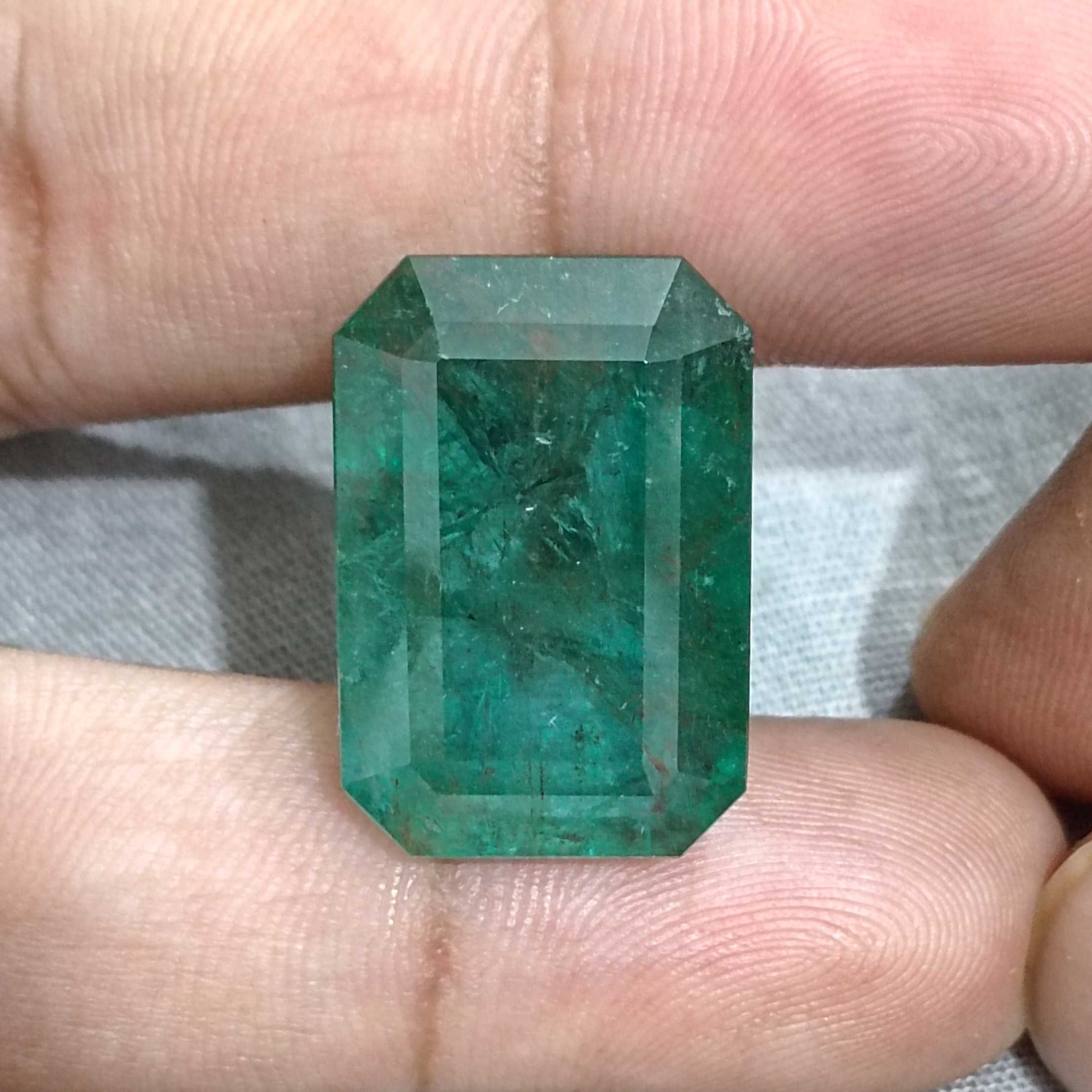 36.95ct GSI certified deep jungle green octagon cut emerald gemstone/