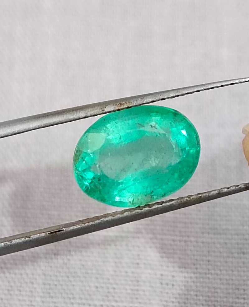 3.33ct GSI certified sea foam green oval cut Panjshir emerald gemstone