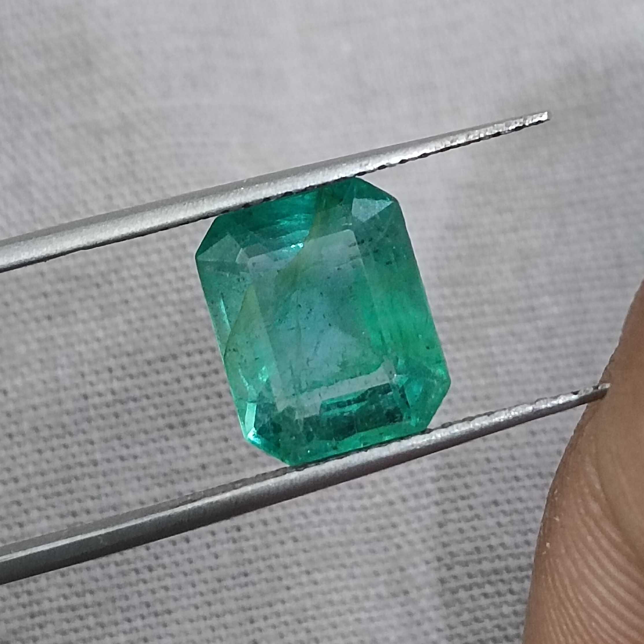 2.92ct medium green octagon shape Ethiopian emerald /