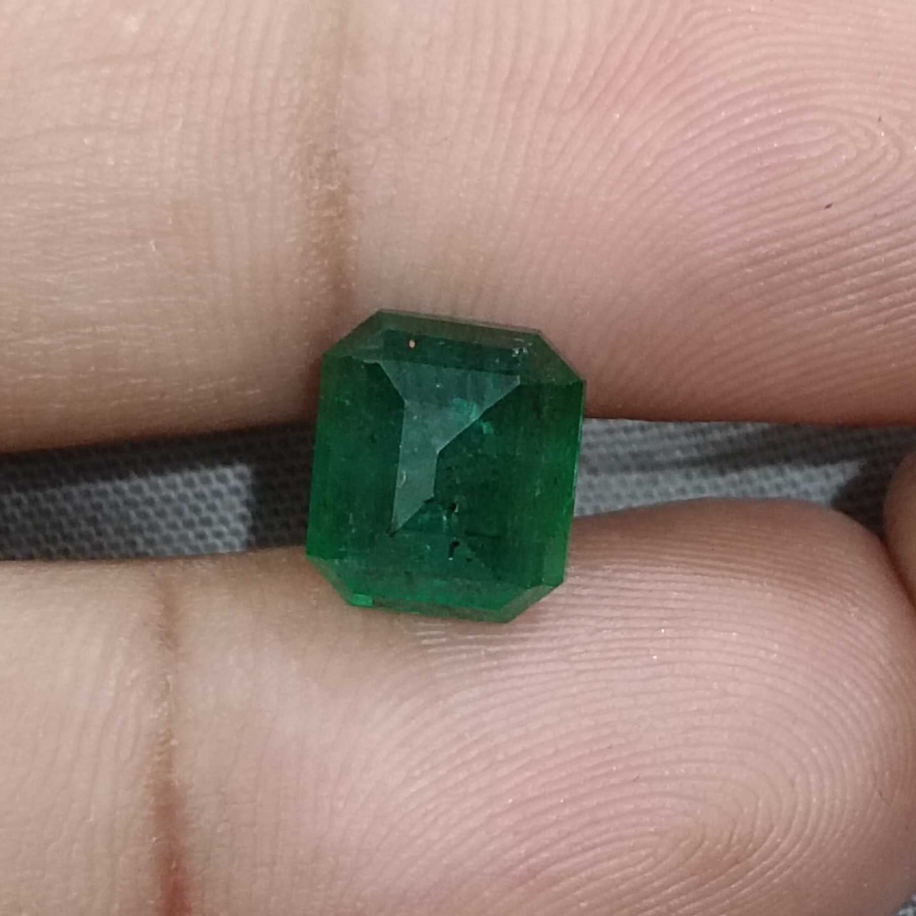 3.87ct GSI certified velvet spring green loose octagon emerald stone 8*9