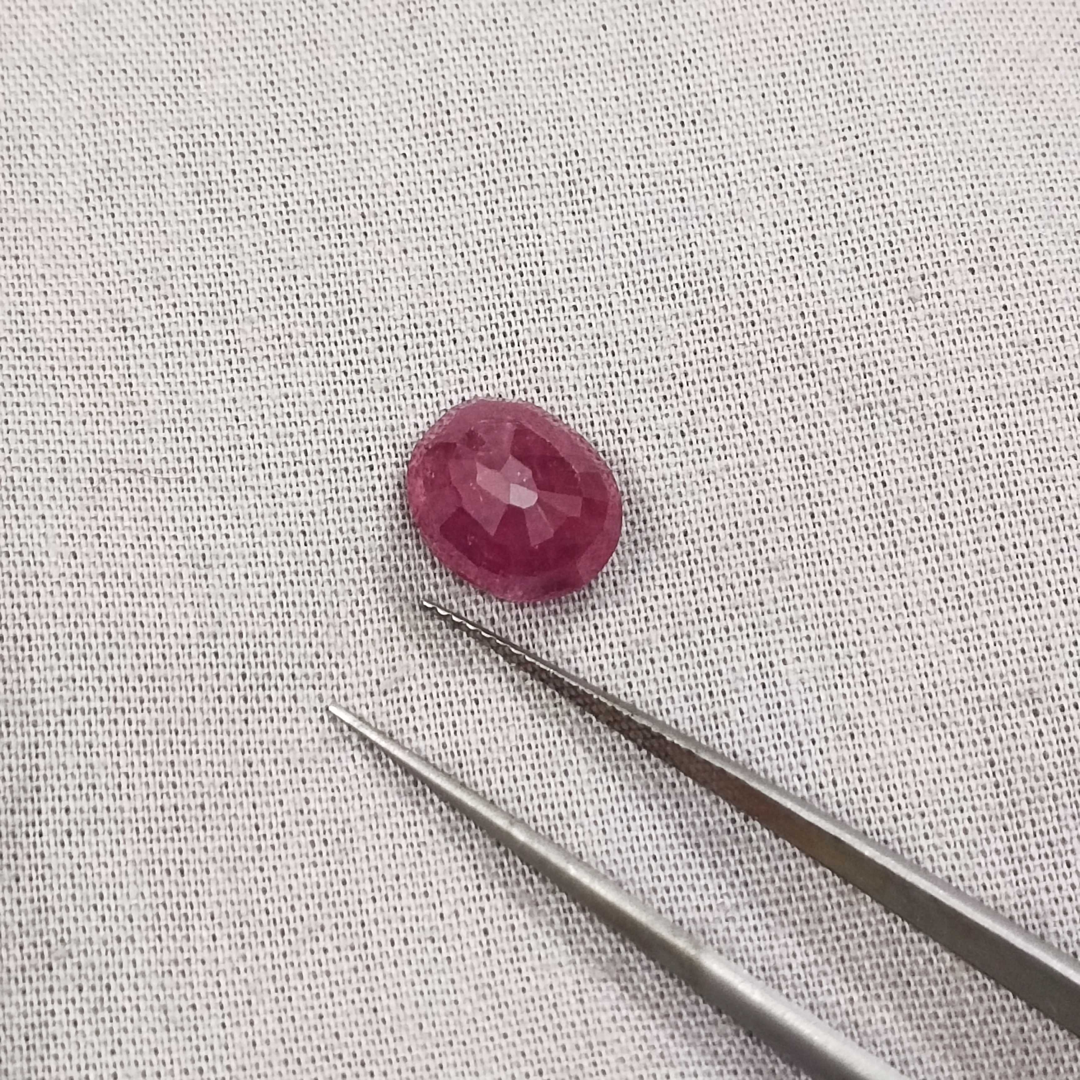 4.92ct GSI certified unheated oval cut Mozambique ruby gemstone 