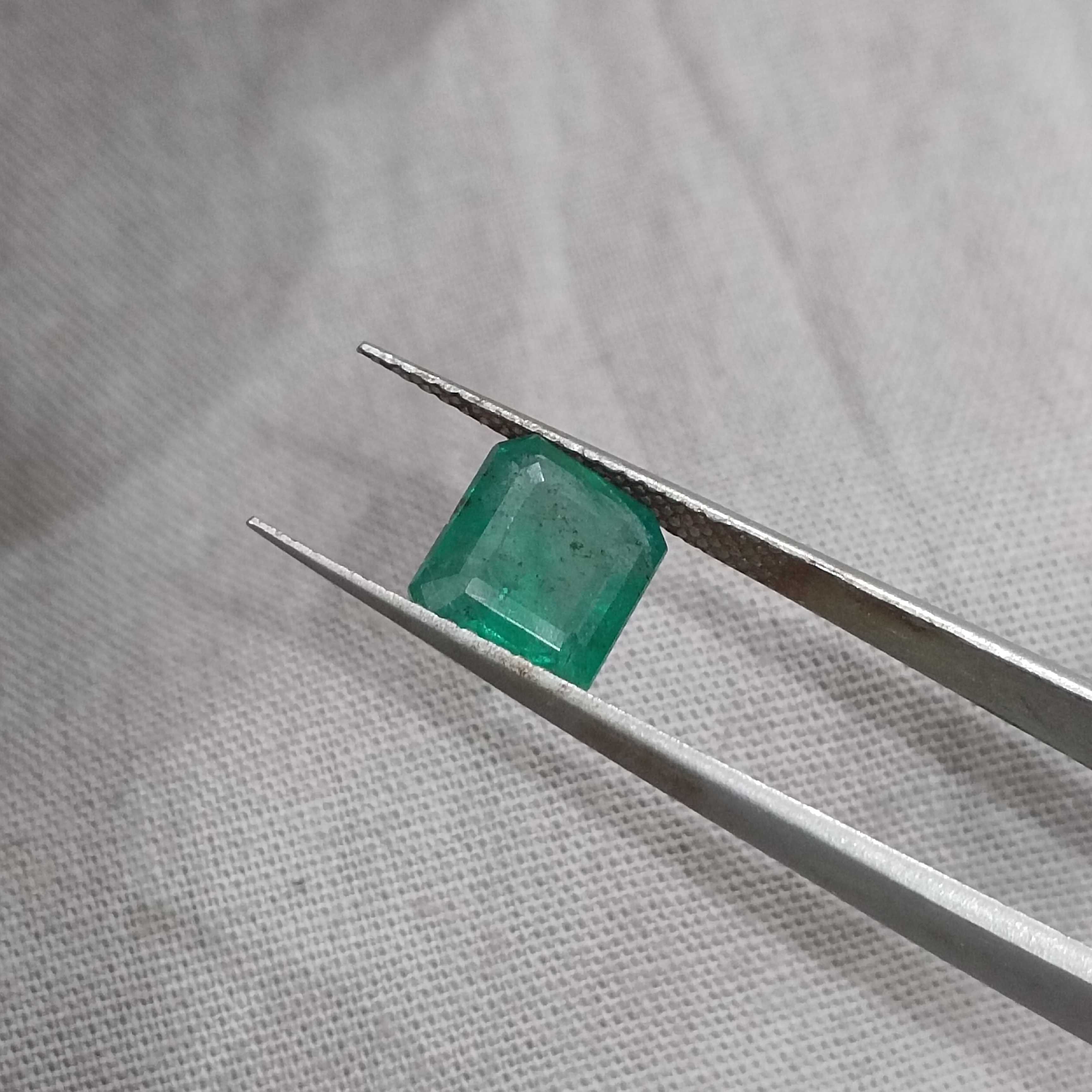 2.35ct GSI deep Forest green octagon cut Zambian emerald gemstone 