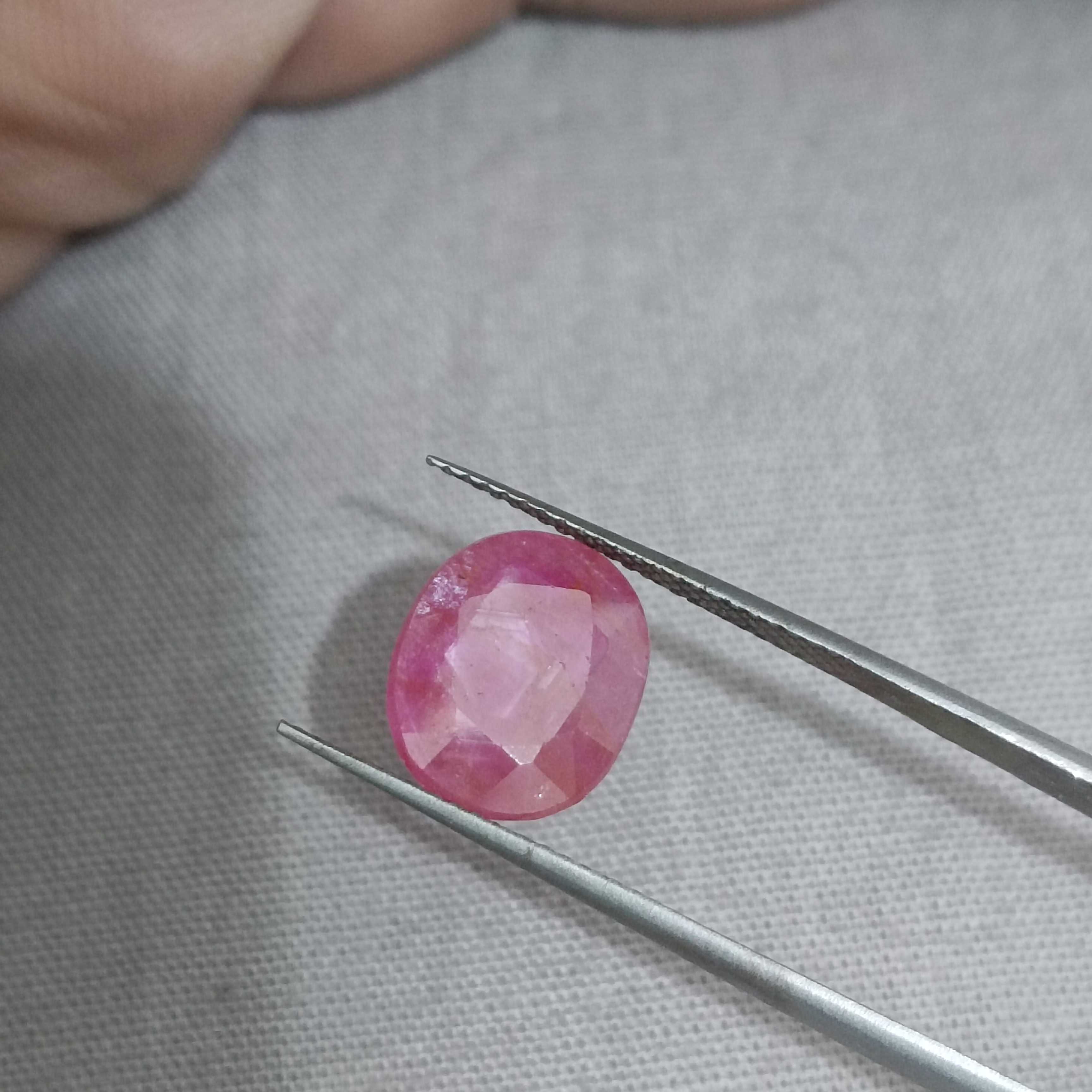 4.54ct GSI (USA) certified unheated oval ruby gemstone 