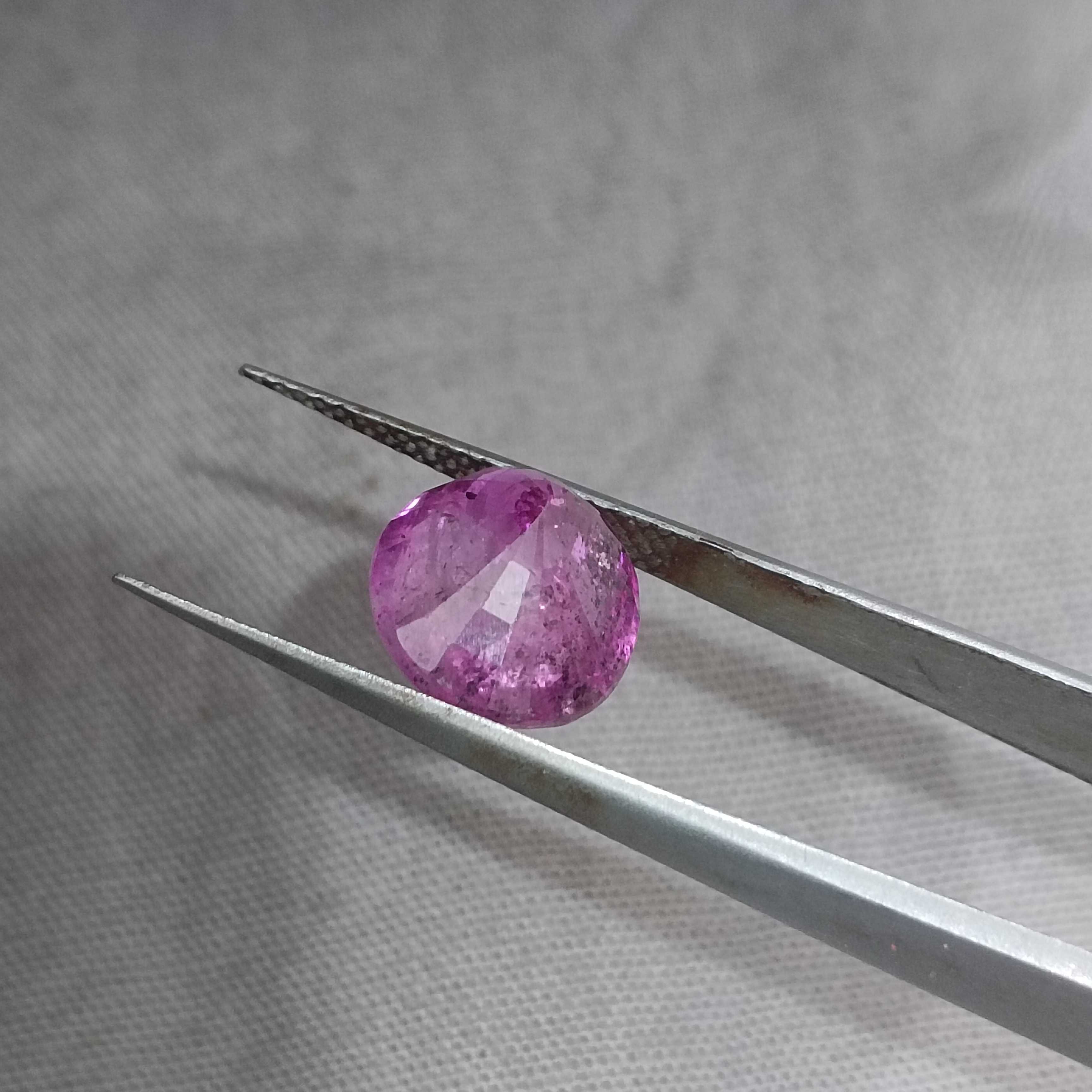 5.42ct GSI (USA) untreated transparent certified pinkish red oval mix shape Ceylon ruby stone
