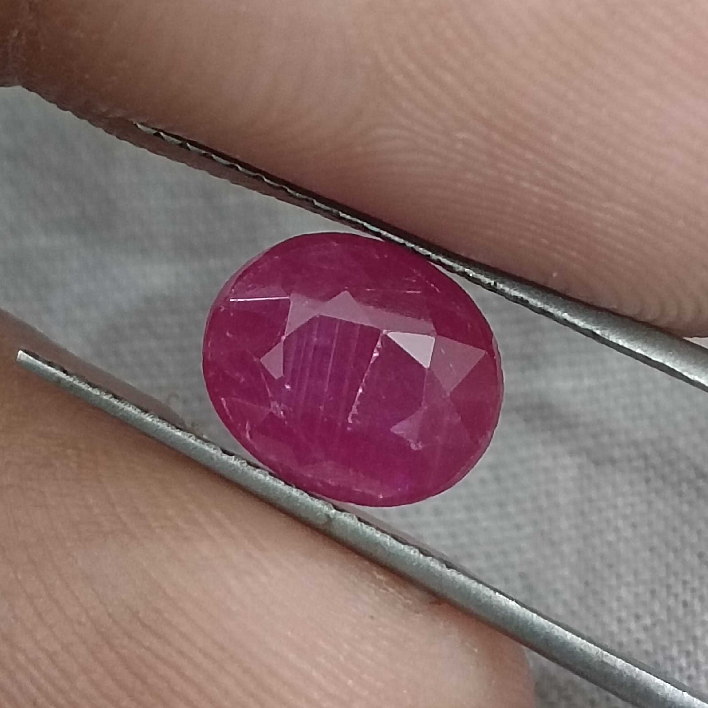 2.35ct GSI certified deep pinkish red oval cut Guiena origin ruby gemstone /