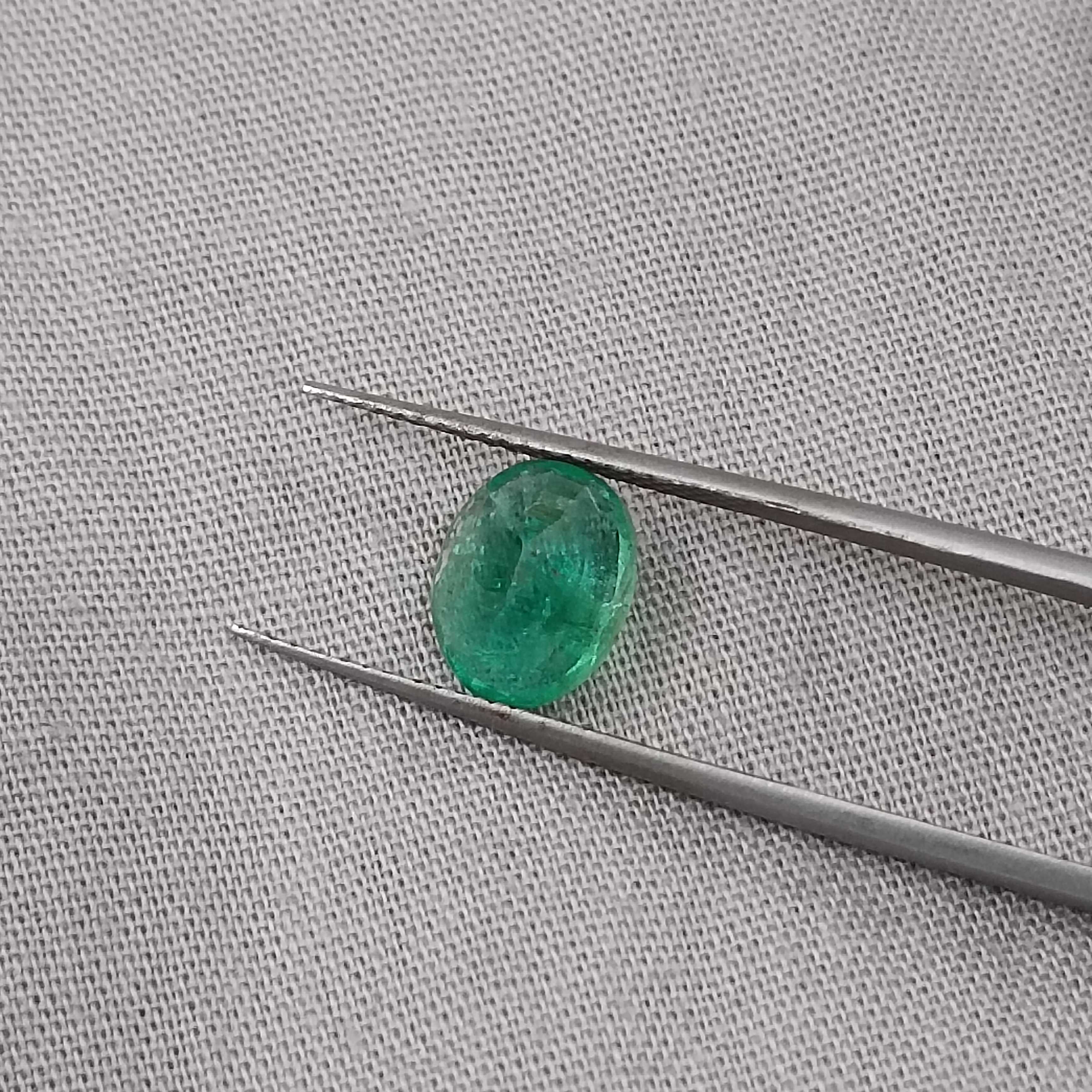 1.83cts certified spring green oval cut emerald stone 