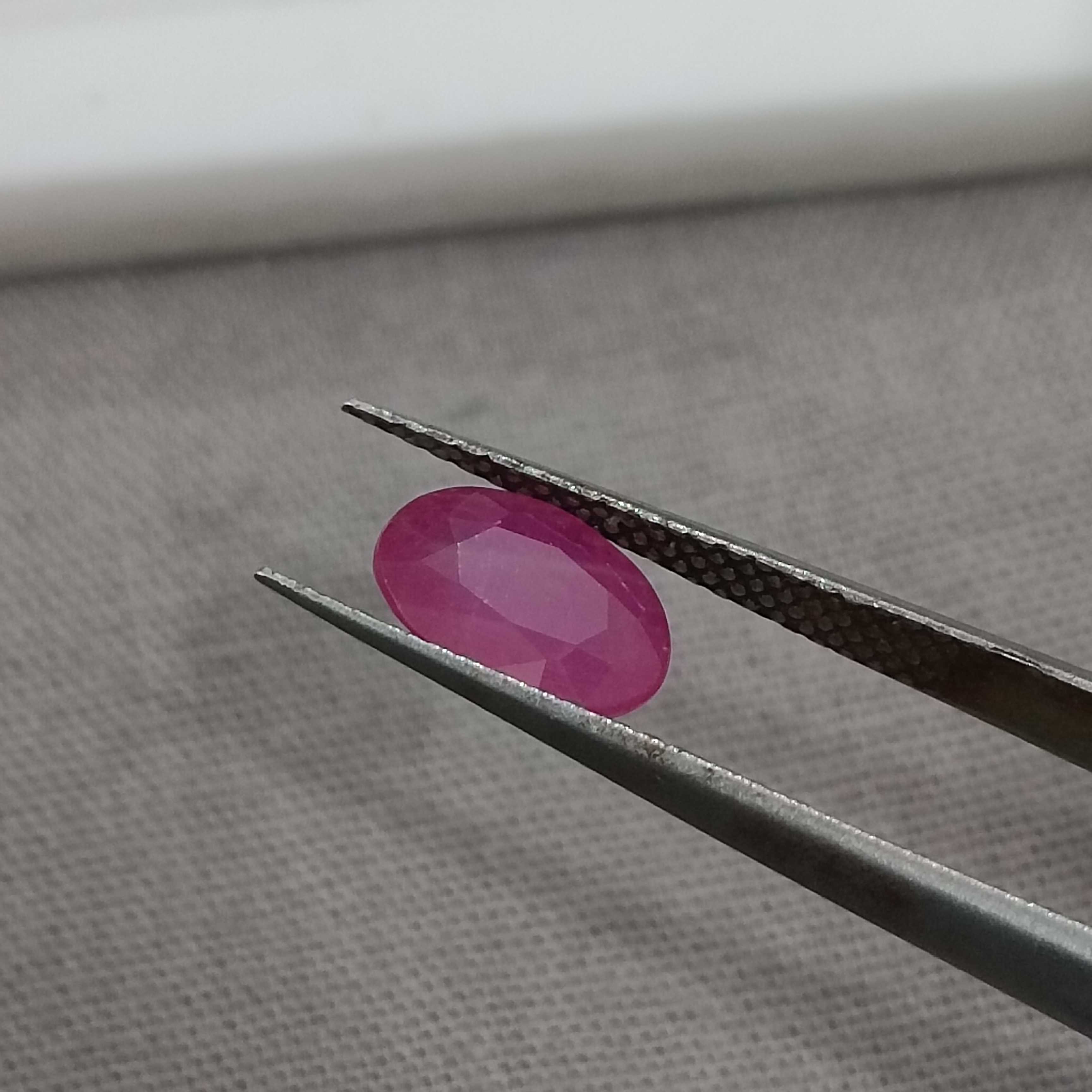 1.33cts certified oval cut unheated natural ruby gemstone 