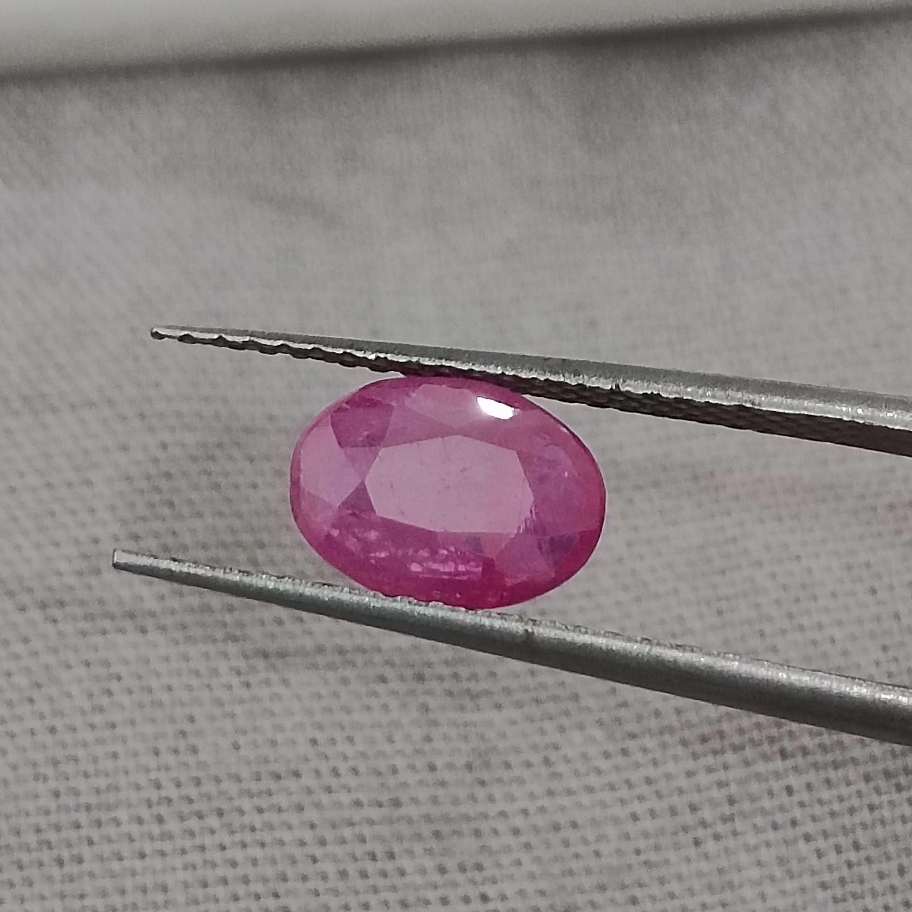 1.26cts GSI certified pinkish red oval cut unheated ruby 