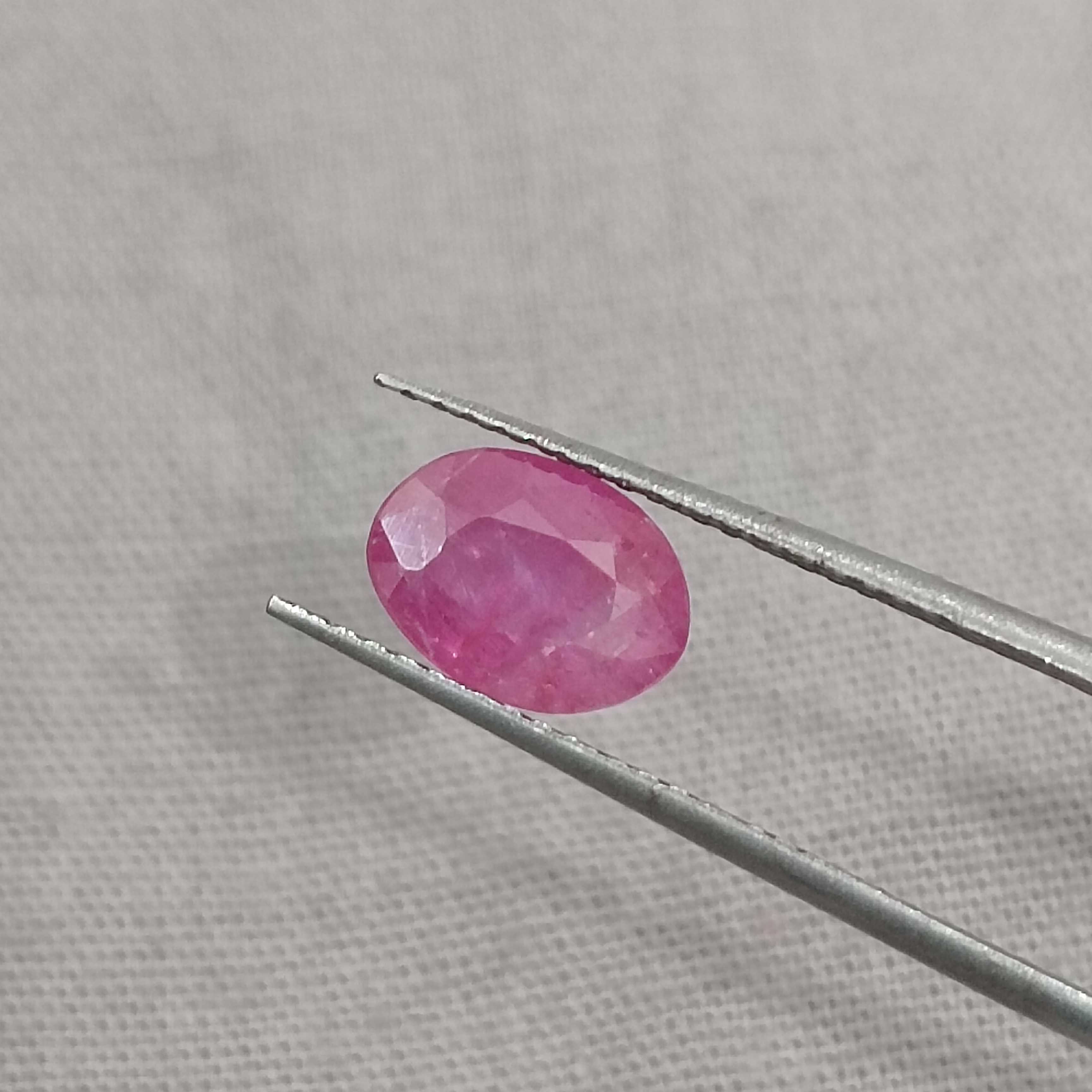 1.35ct GSI certified oval cut unheated transparent red Mozambique ruby gemstone 