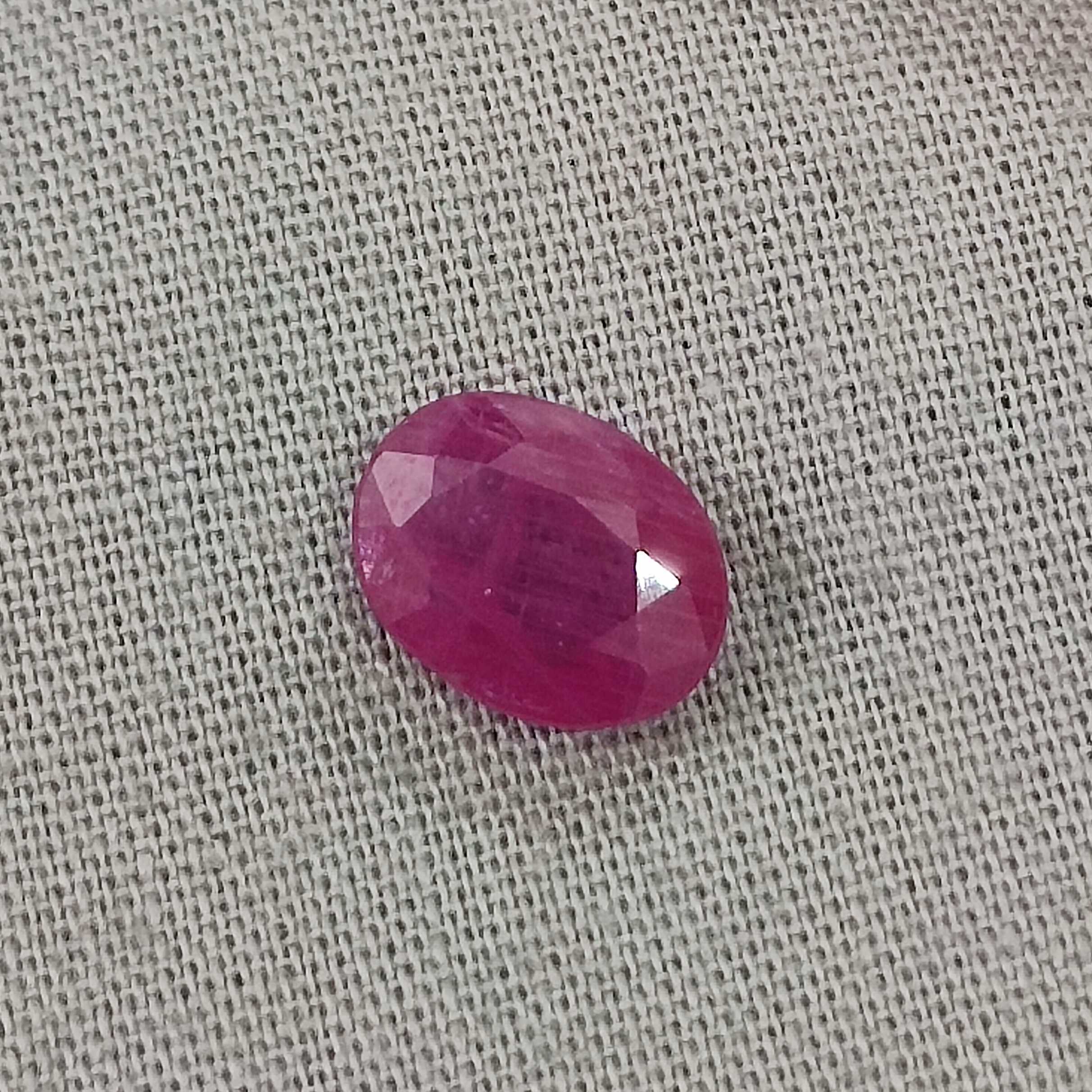 2.14cts GSI certified oval cut natural unheated ruby gemstone 