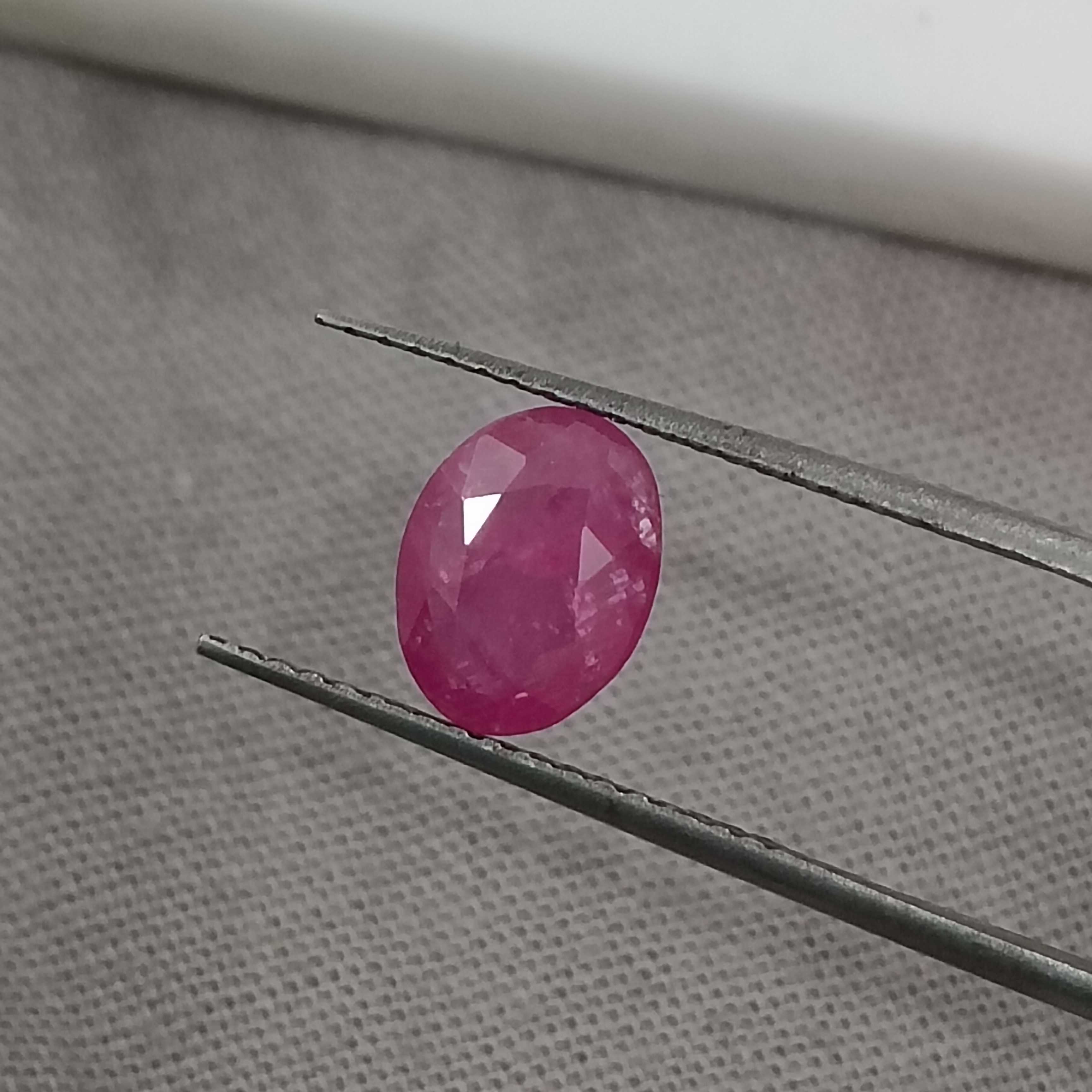 1.22cts GSI certified pinkish red oval cut unheated ruby 