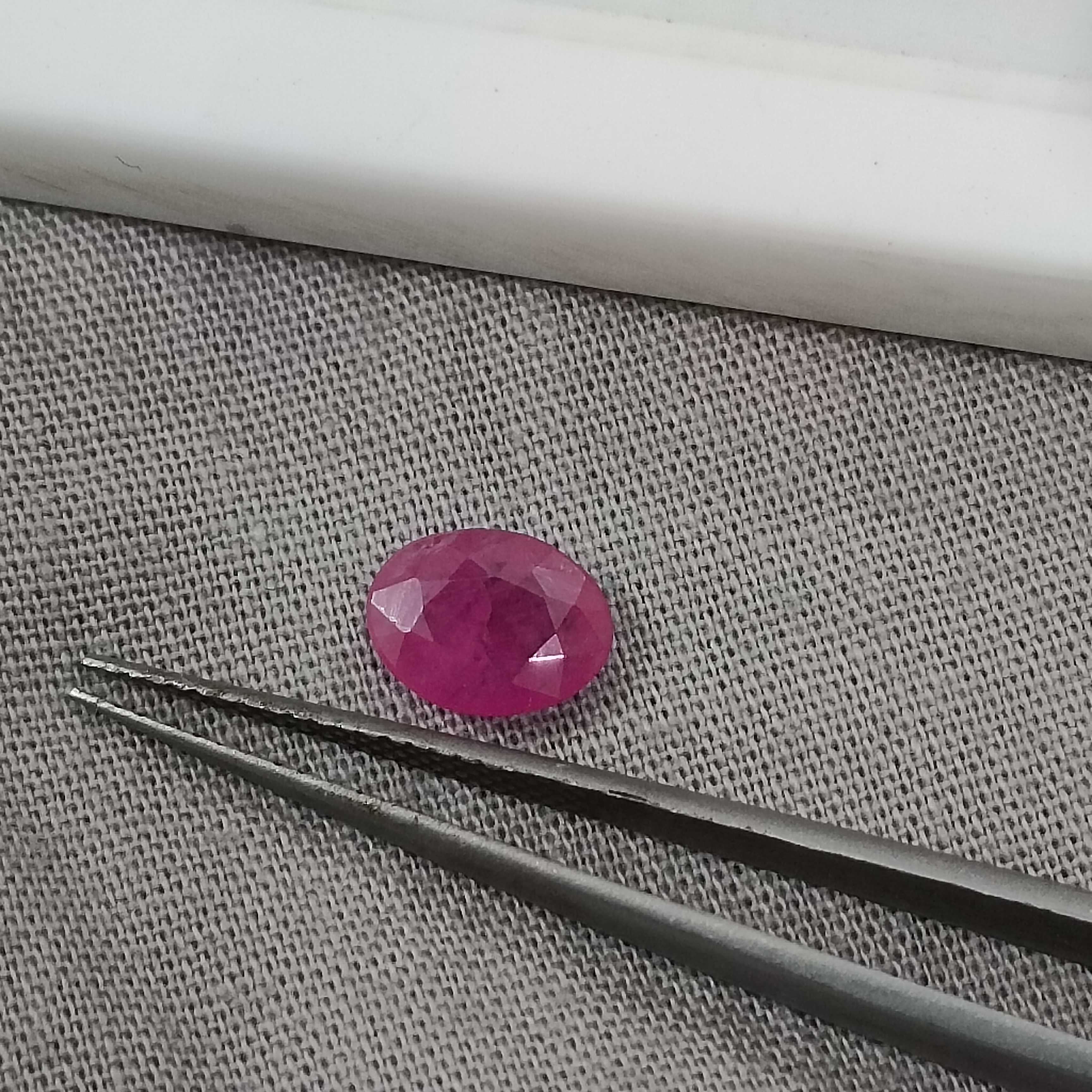 1.22cts GSI certified pinkish red oval cut unheated ruby 