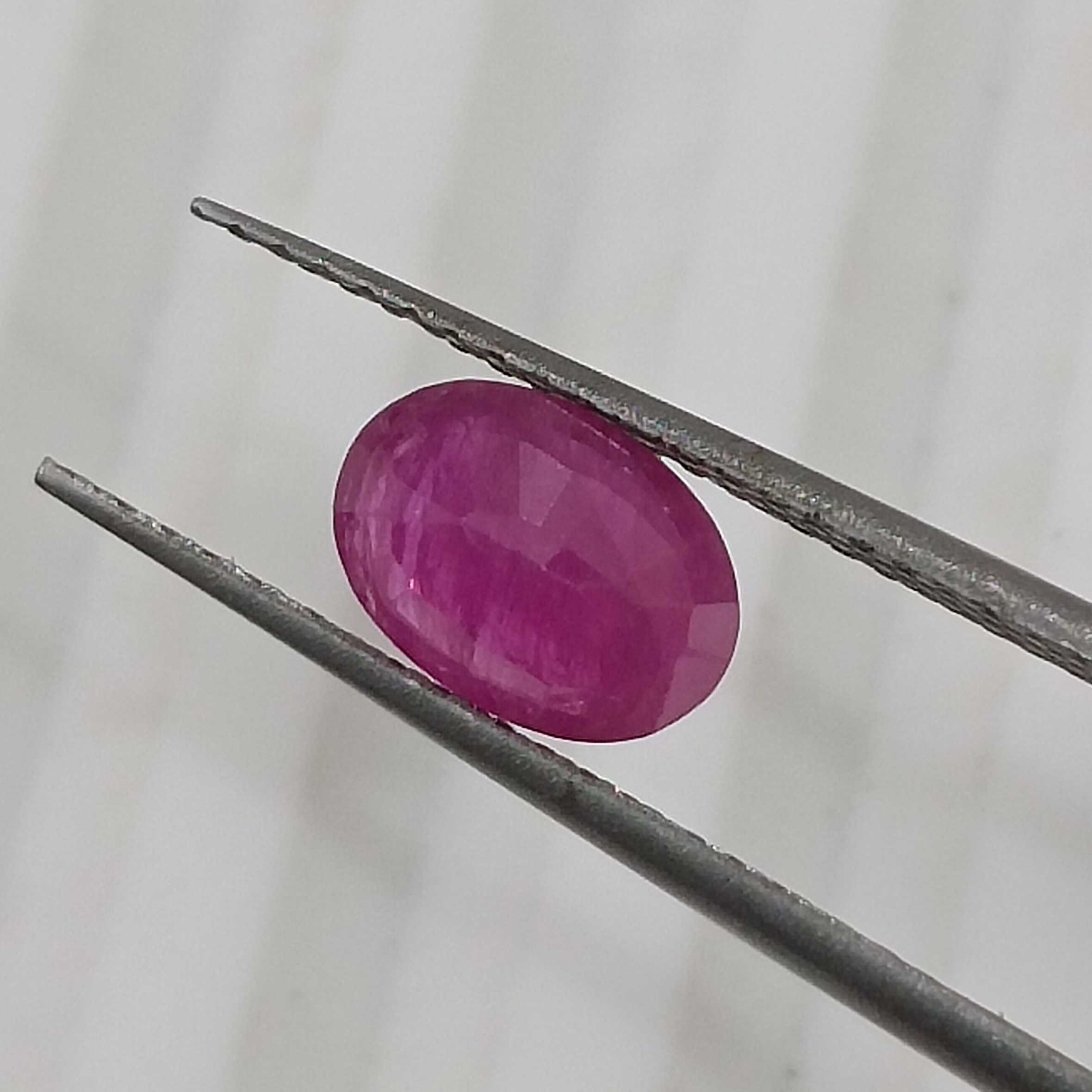 1.23cts certified oval cut natural African unheated ruby gemstone 