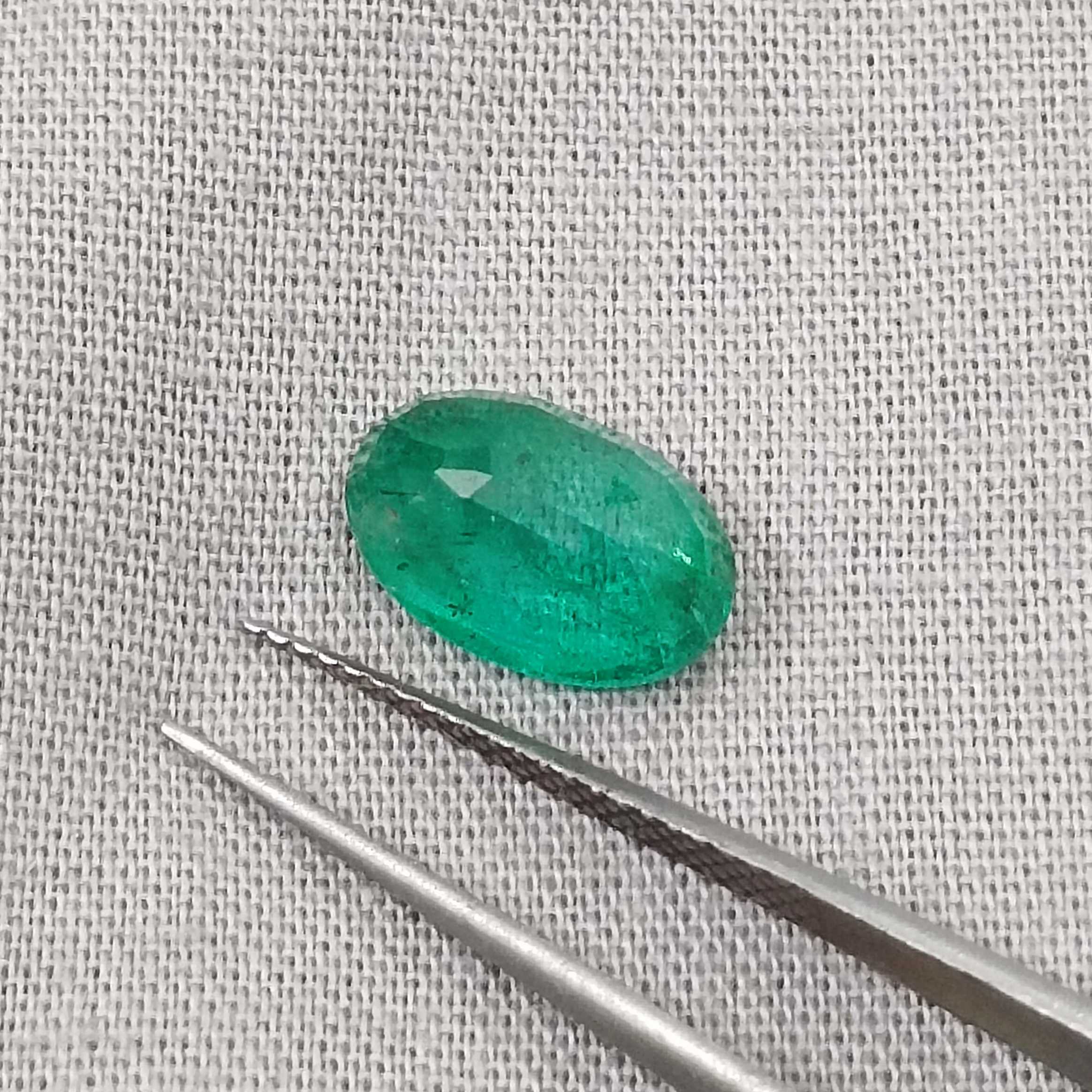 2.56ct natural grass green oval cut loose Zambian emerald stone