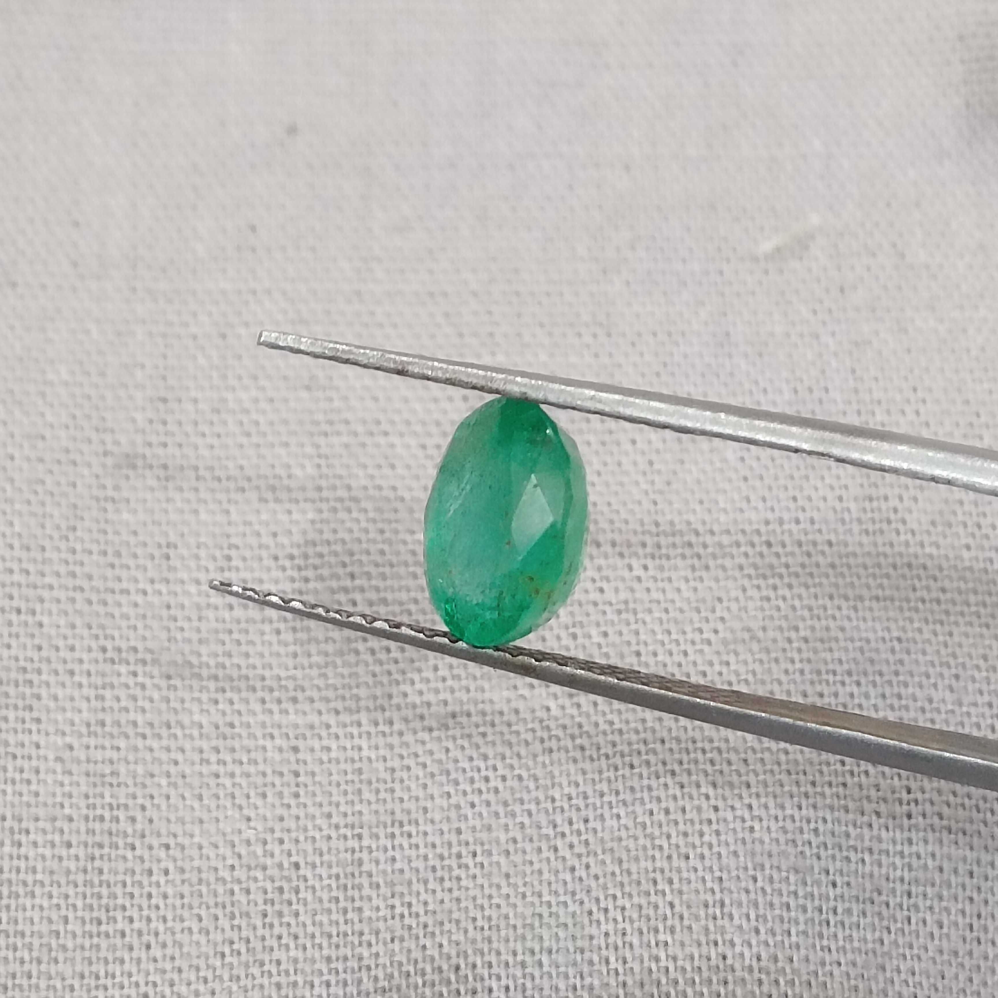 1.75ct spring green oval cut Zambian emerald gemstone 