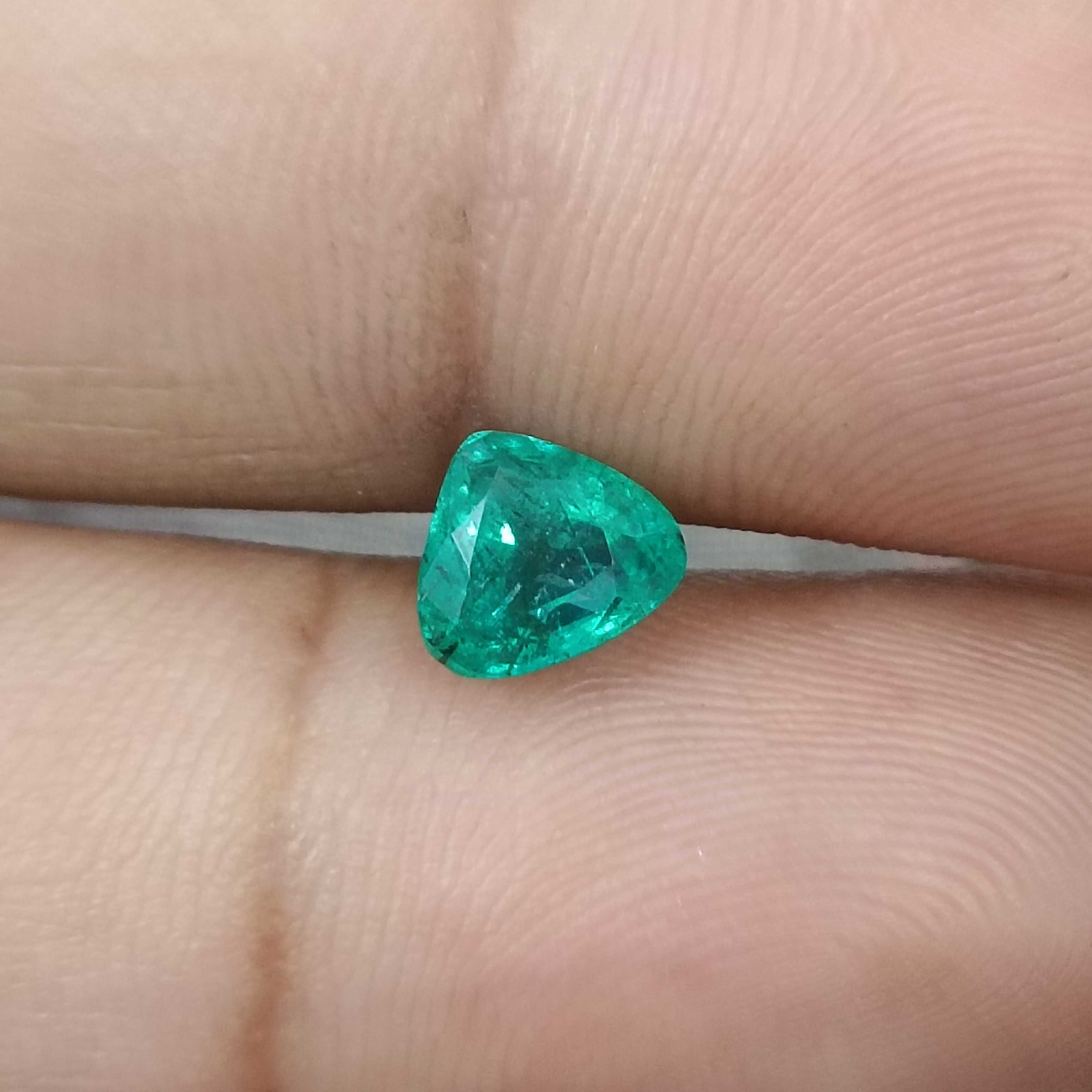 1.20cts high luster pastel bluish green modified heart cut emerald gem