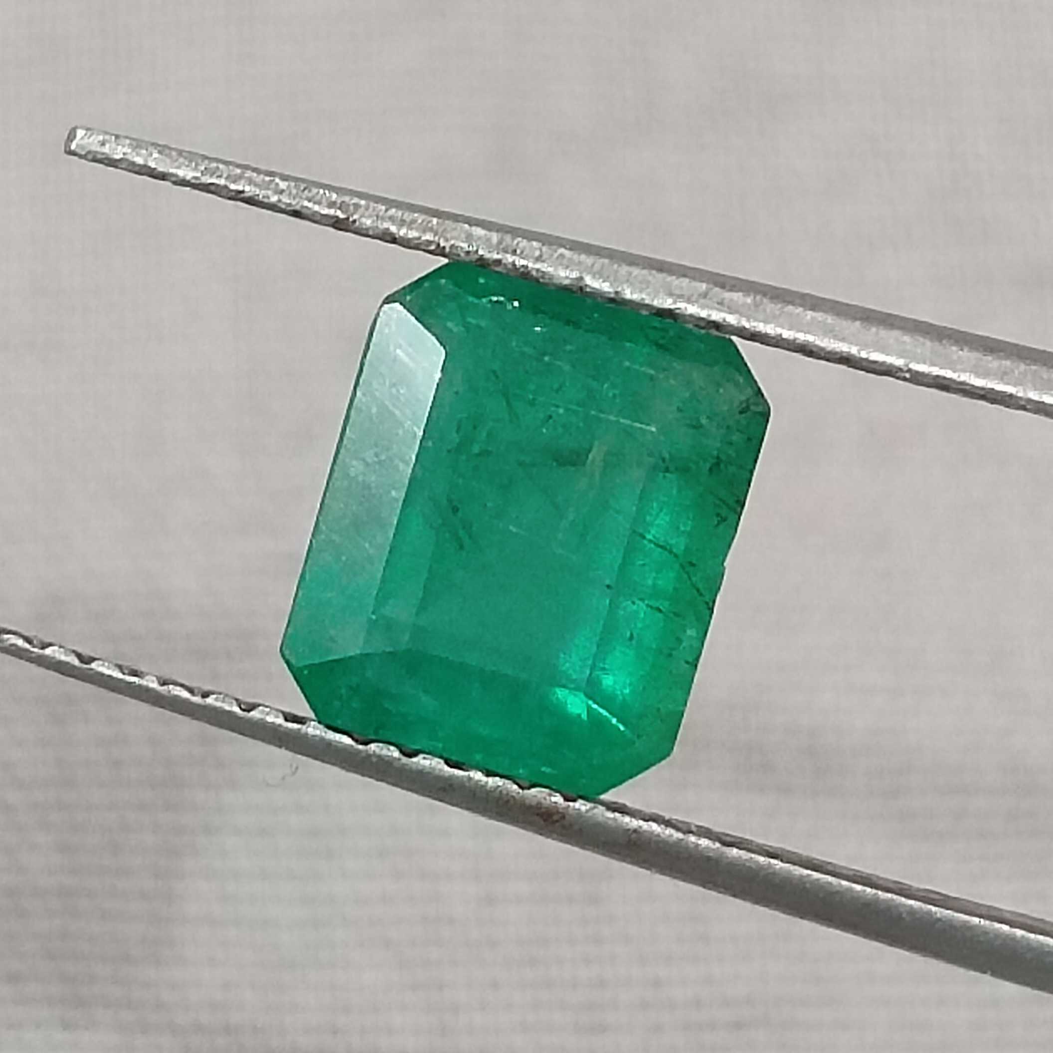 2.21cts natural sea green octagon cut emerald gem /