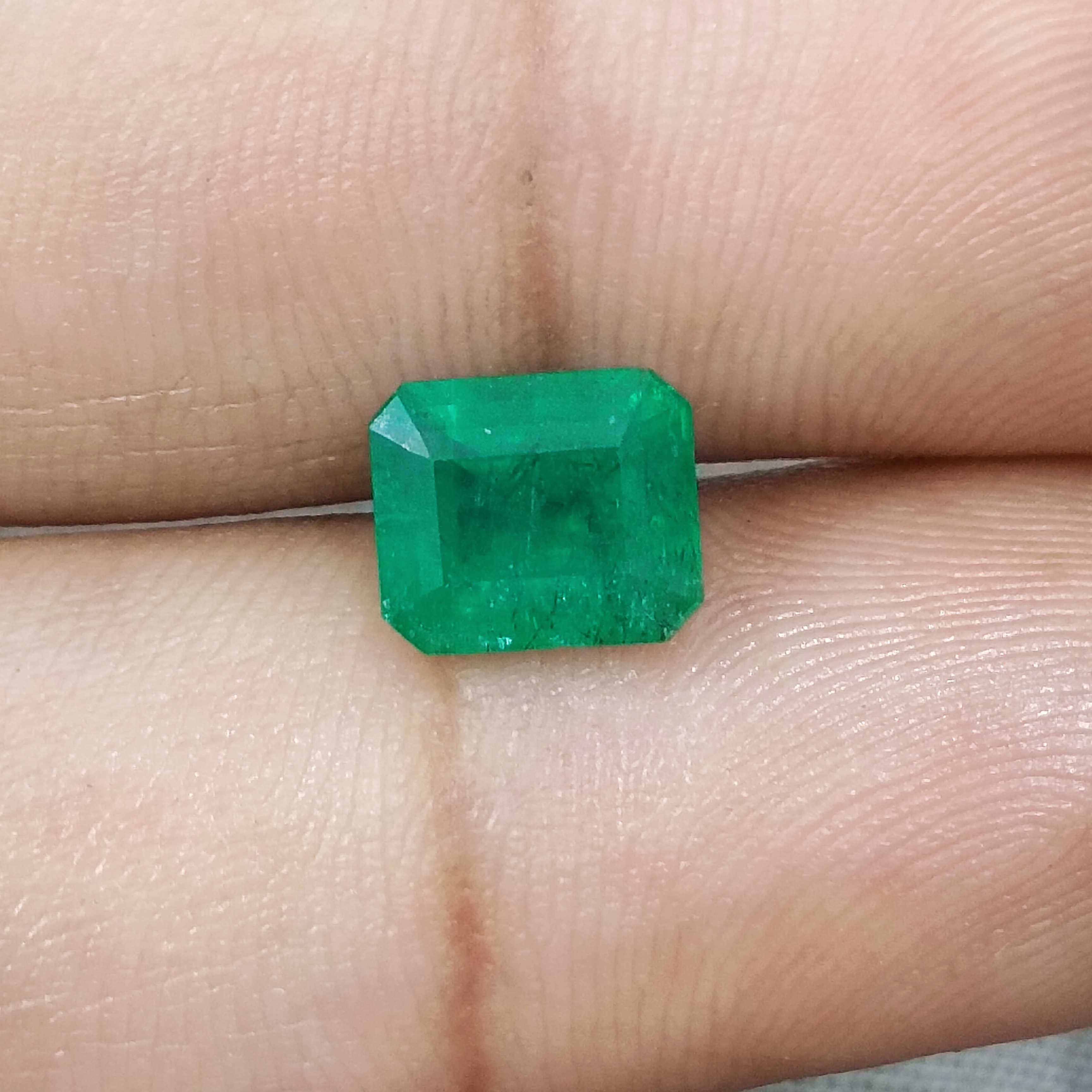 2.21cts natural sea green octagon cut emerald gem 