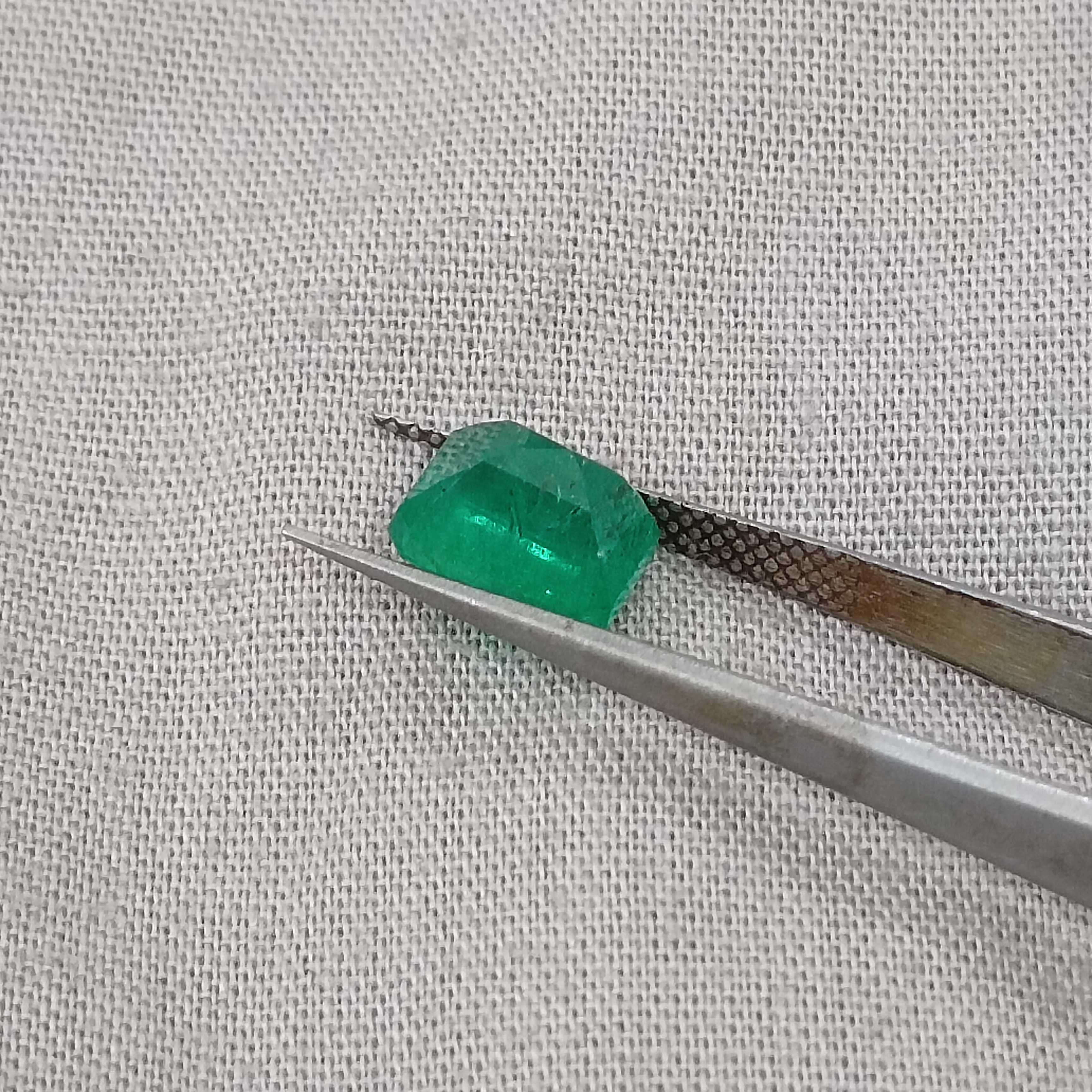 2.21cts natural sea green octagon cut emerald gem 
