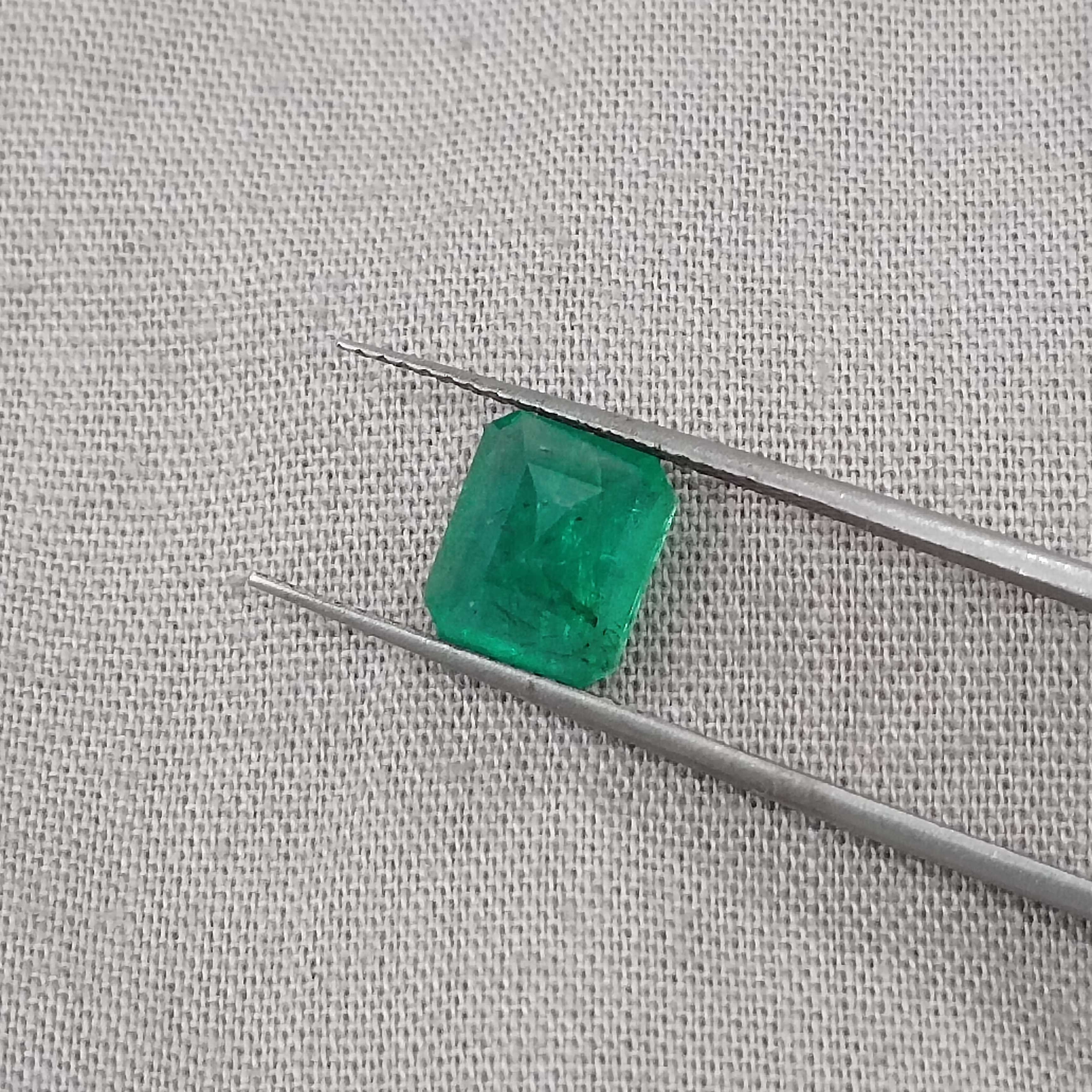 2.21cts natural sea green octagon cut emerald gem 