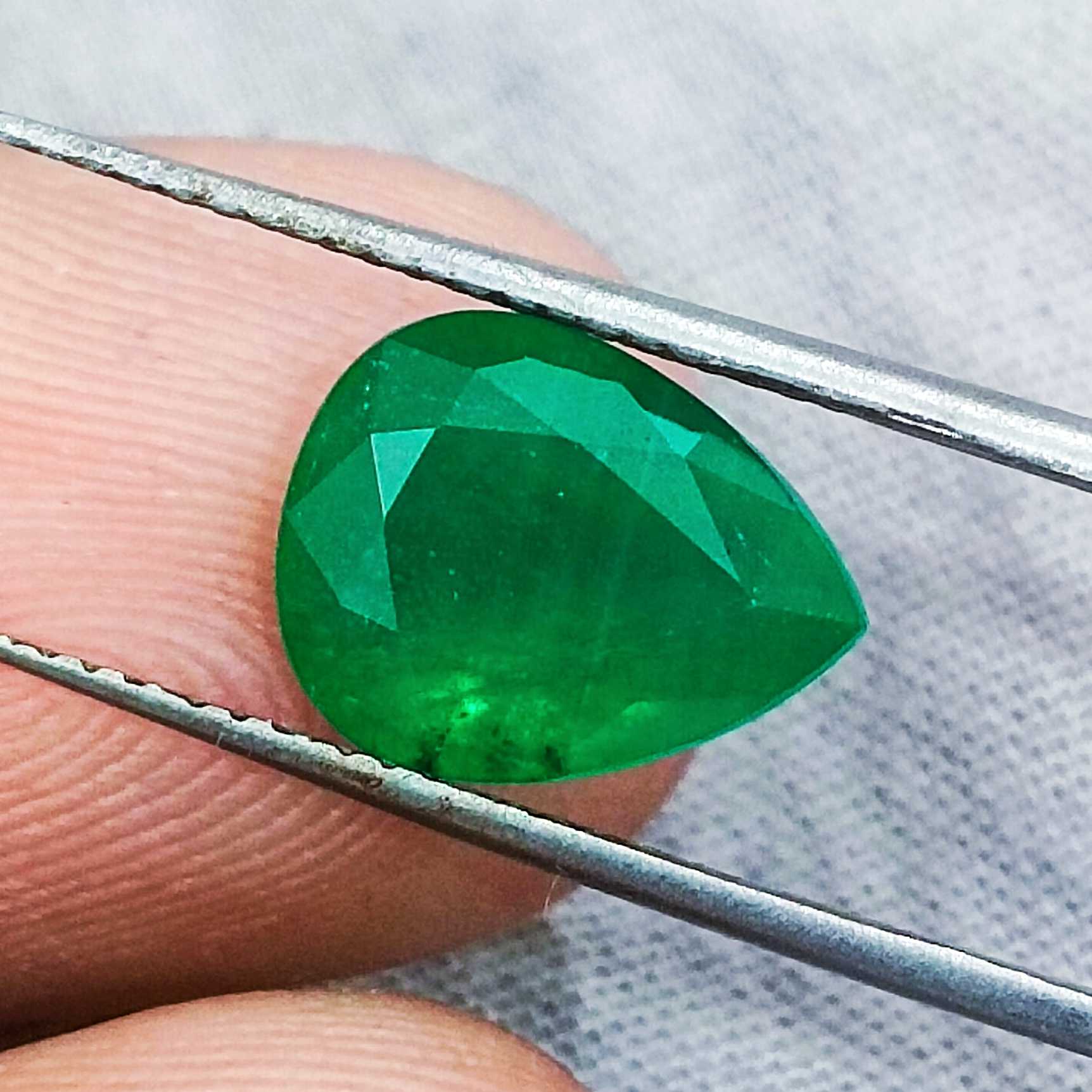 3.51cts GSI certified deep algae green pear cut Zambian emerald gemstone /