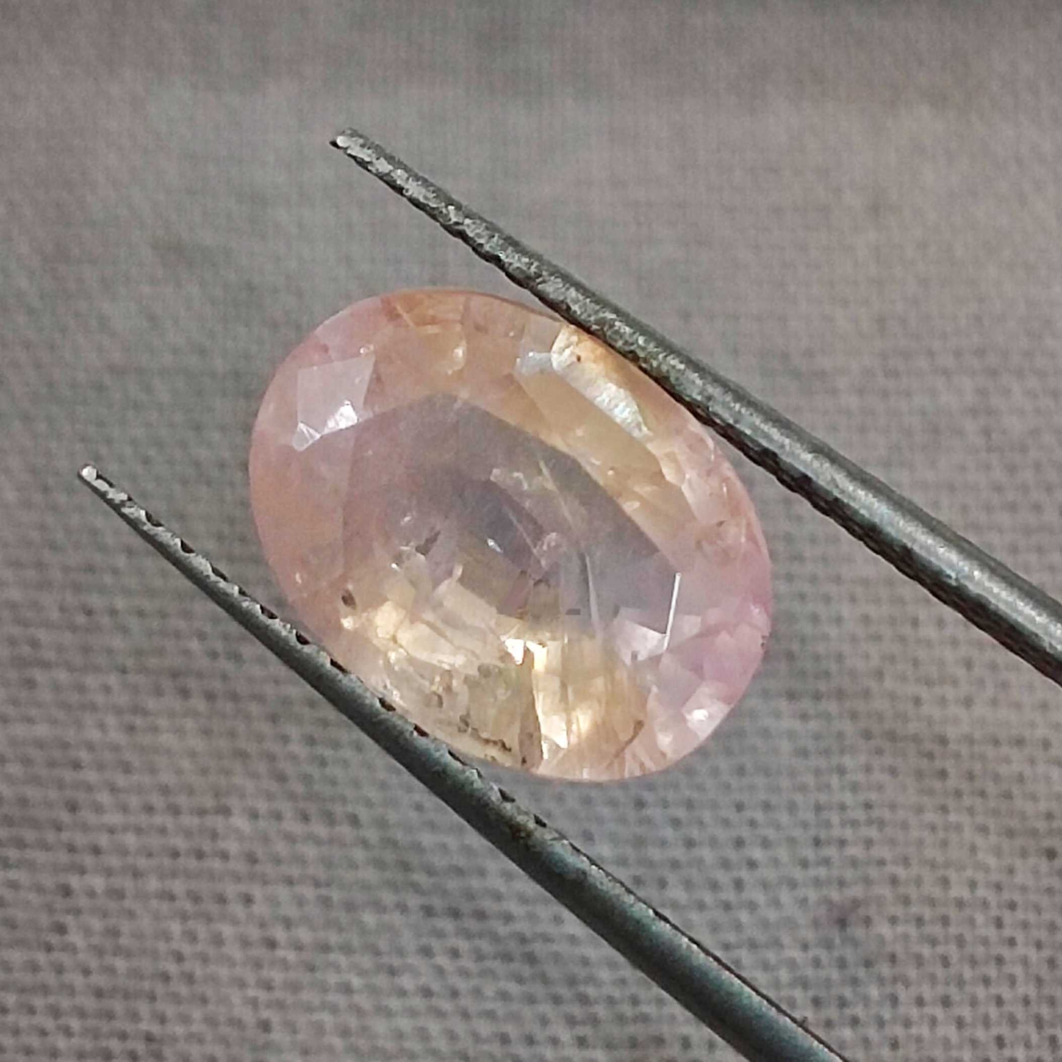 3.67cts IGI certified sunset oval cut unheated Ceylonese padparadscha sapphire gem
